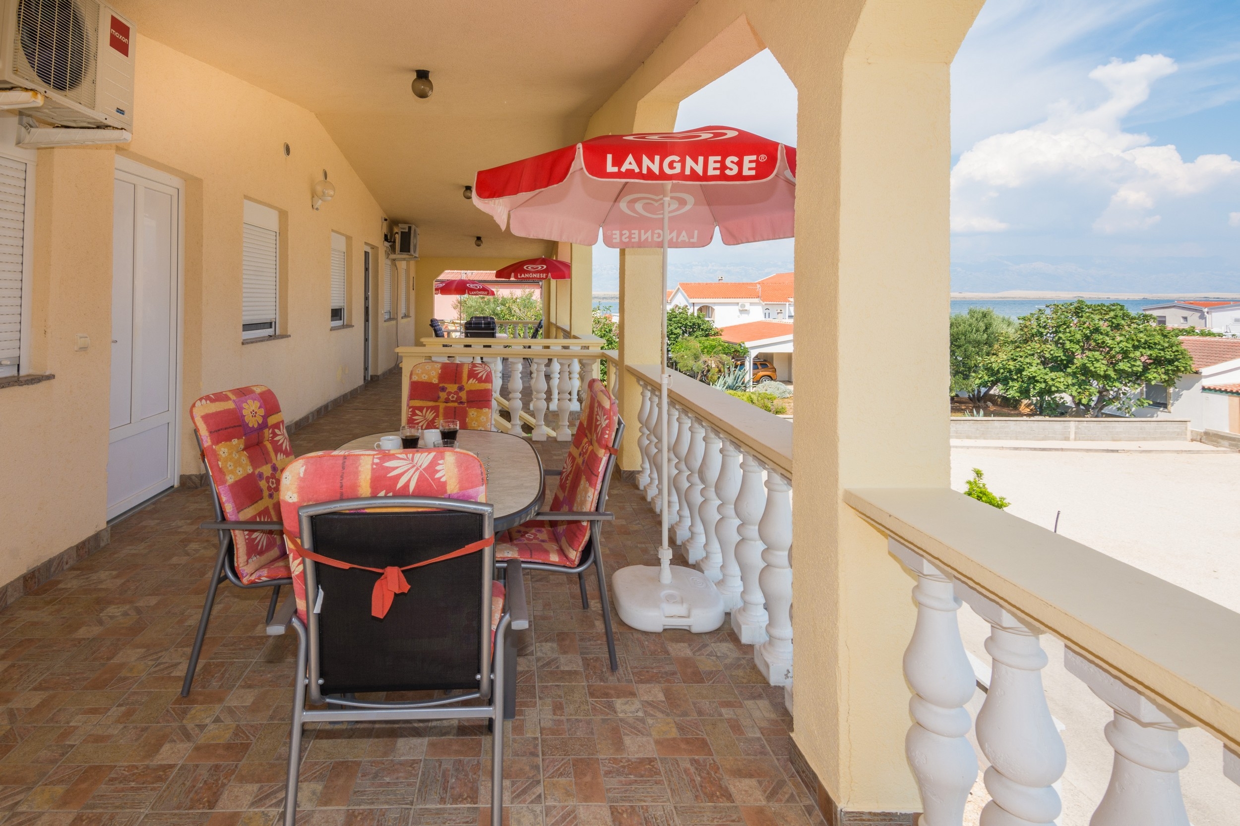 Two bedroom apartment with terrace and sea view Vir  A-b