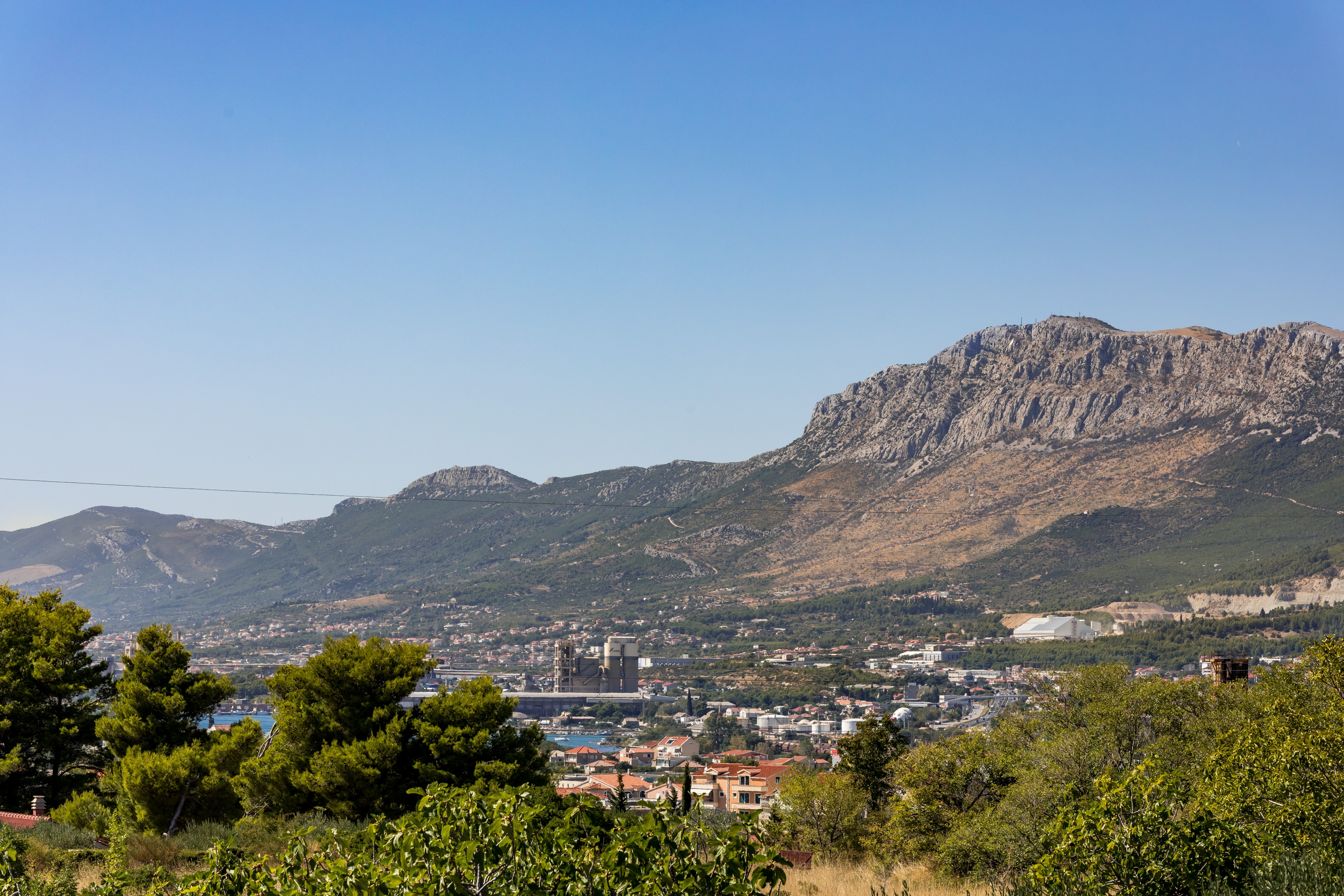 Three bedroom house with terrace and sea view Split  K