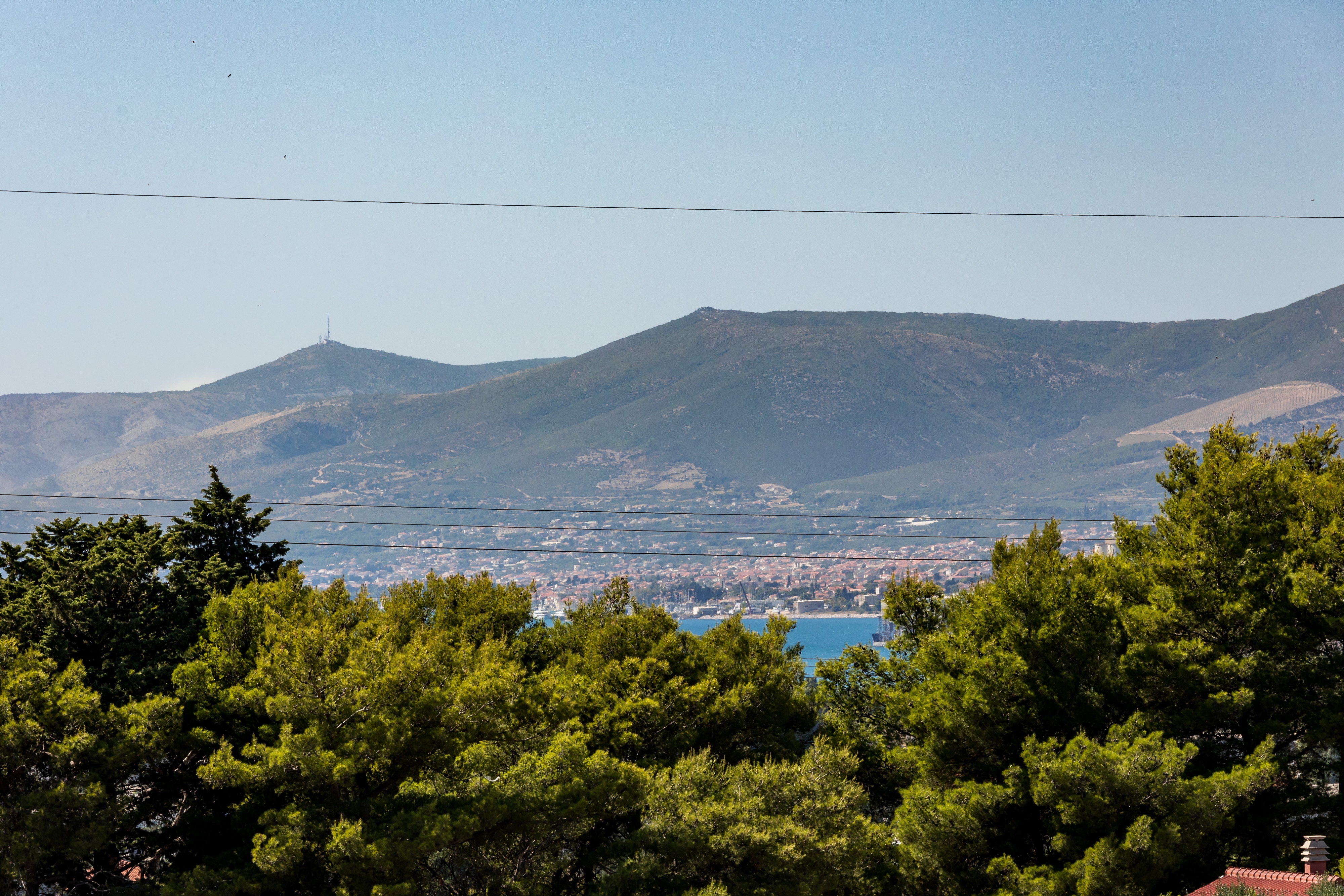 Three bedroom house with terrace and sea view Split  K