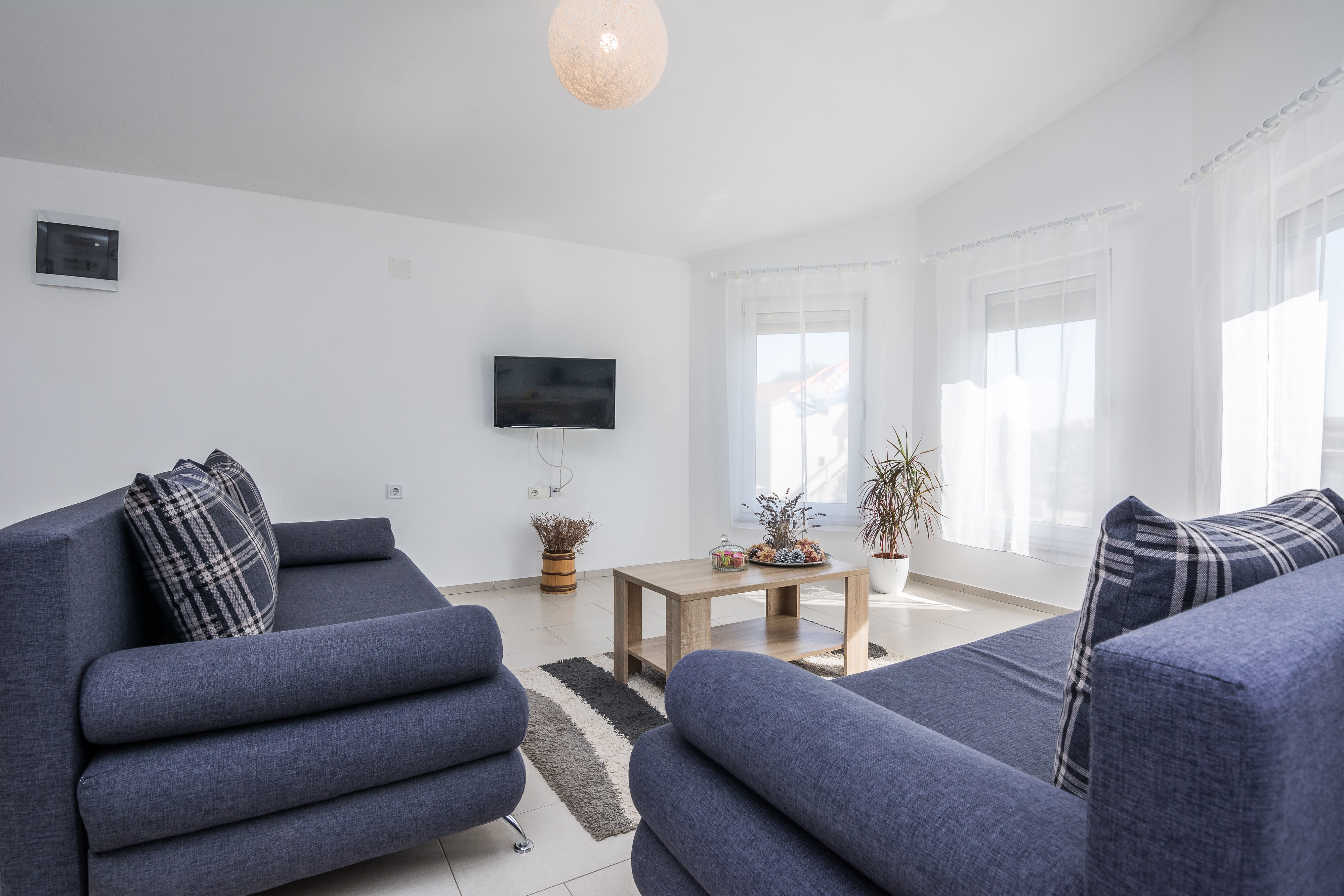 One bedroom apartment with terrace Vir (A-20337-a)