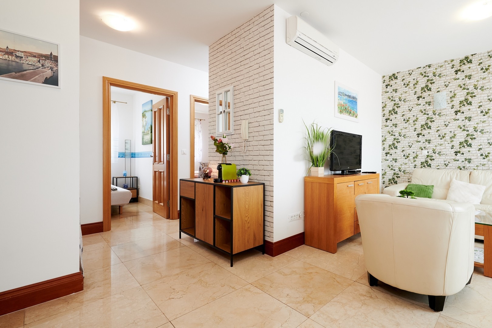 Two bedroom apartment with terrace and sea view Slatine, Čiovo  A-a