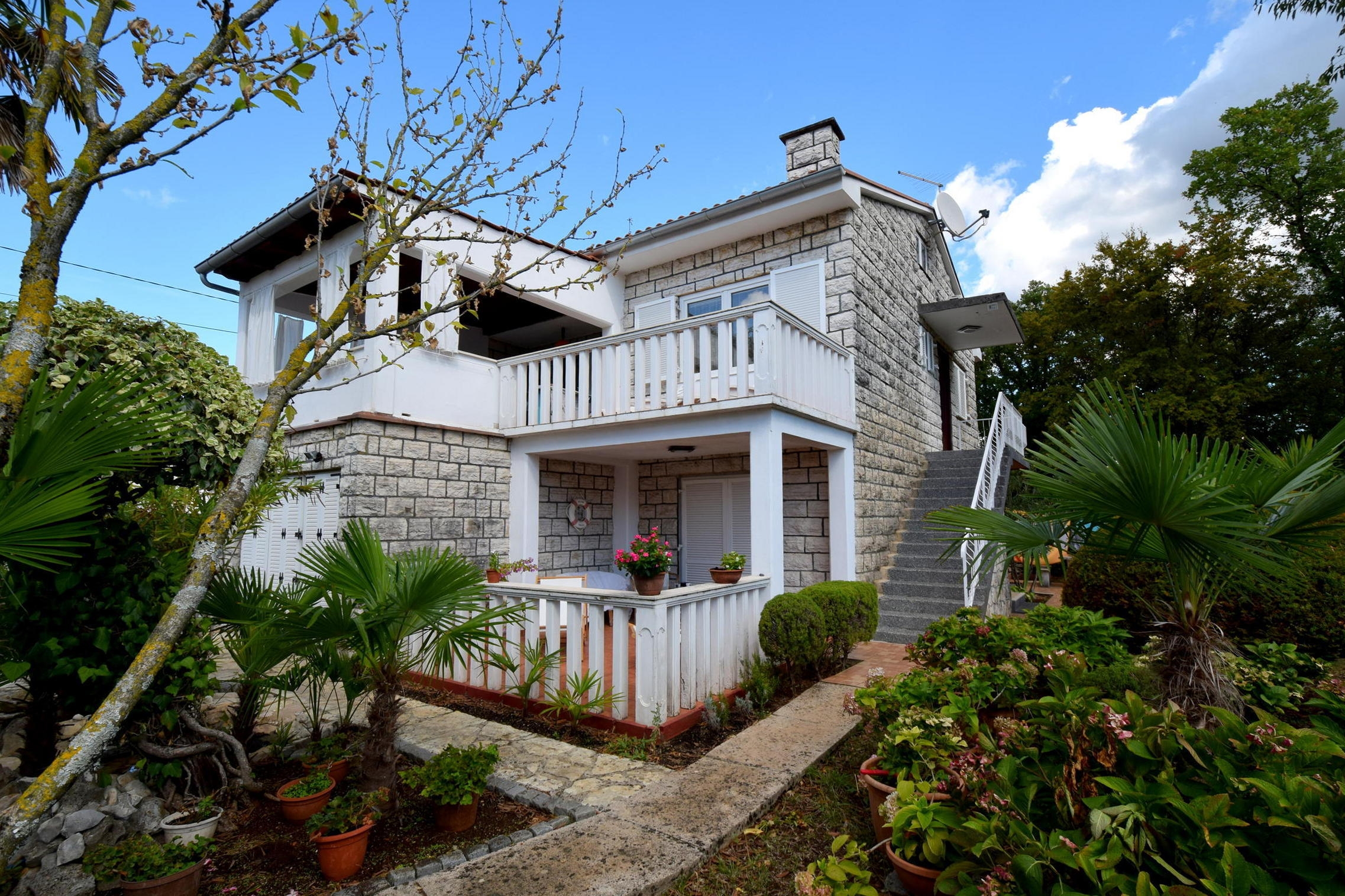 Two bedroom apartment with terrace Malinska, Krk (A-20345-a) Two bedroom apartment with terrace Malinska, Krk (A-20345-a)