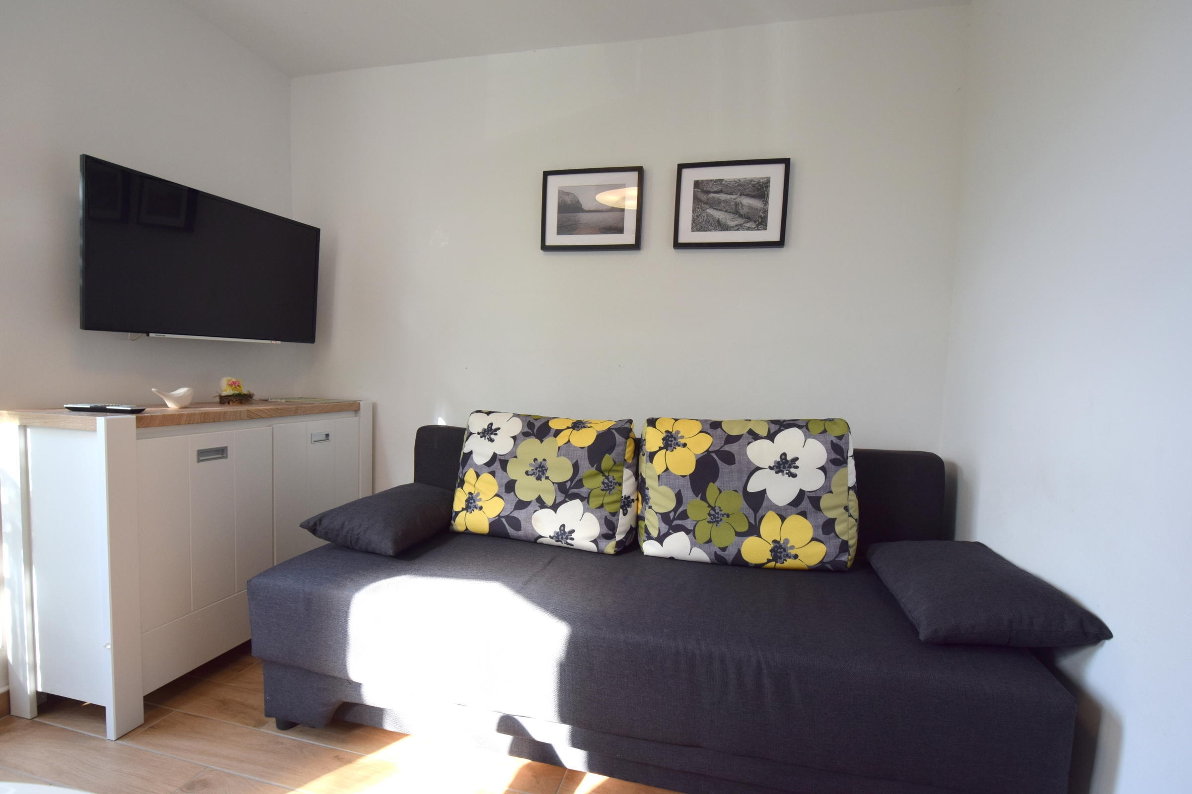 One bedroom apartment with terrace and sea view Čižići, Krk (A-20348-b)