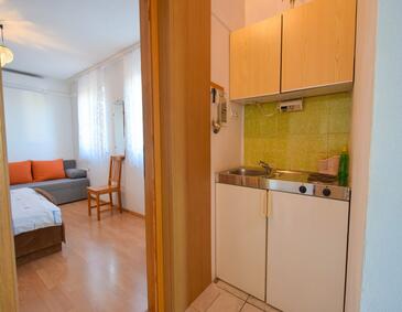 Malinska, Кухня в размещении типа studio-apartment, Домашние животные допускаются и WiFi.