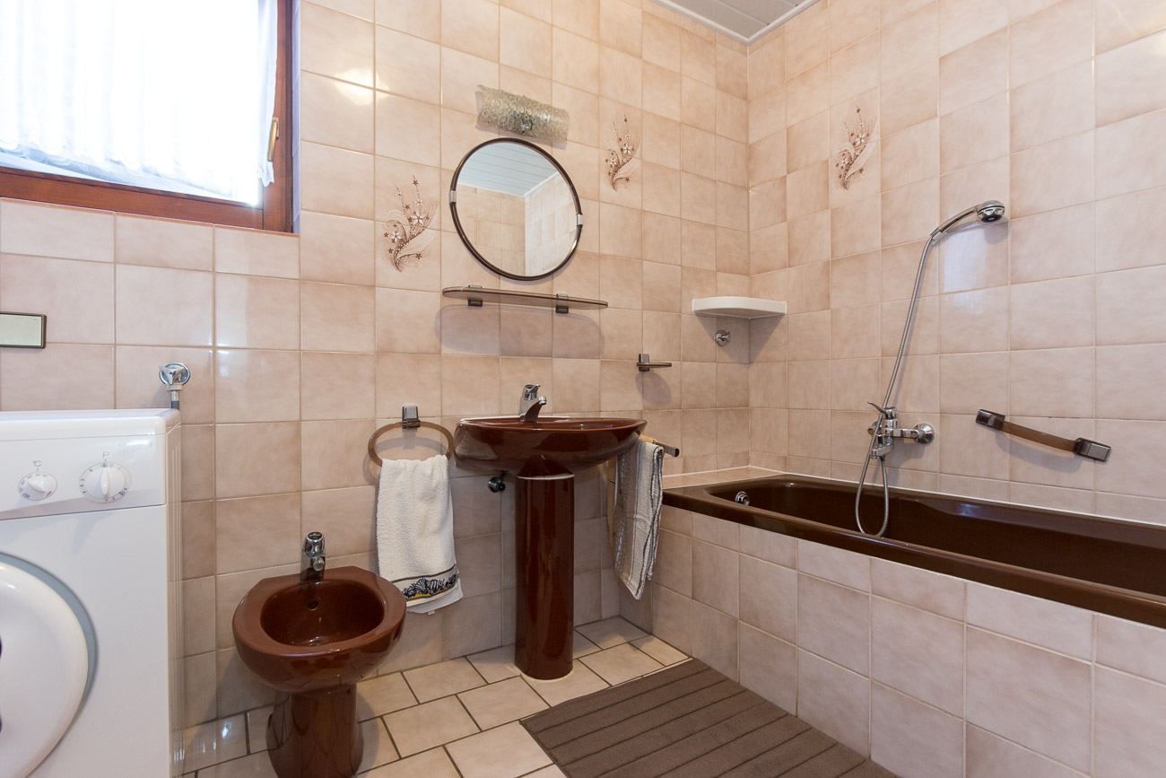 Three bedroom apartment with terrace Malinska, Krk  A-a