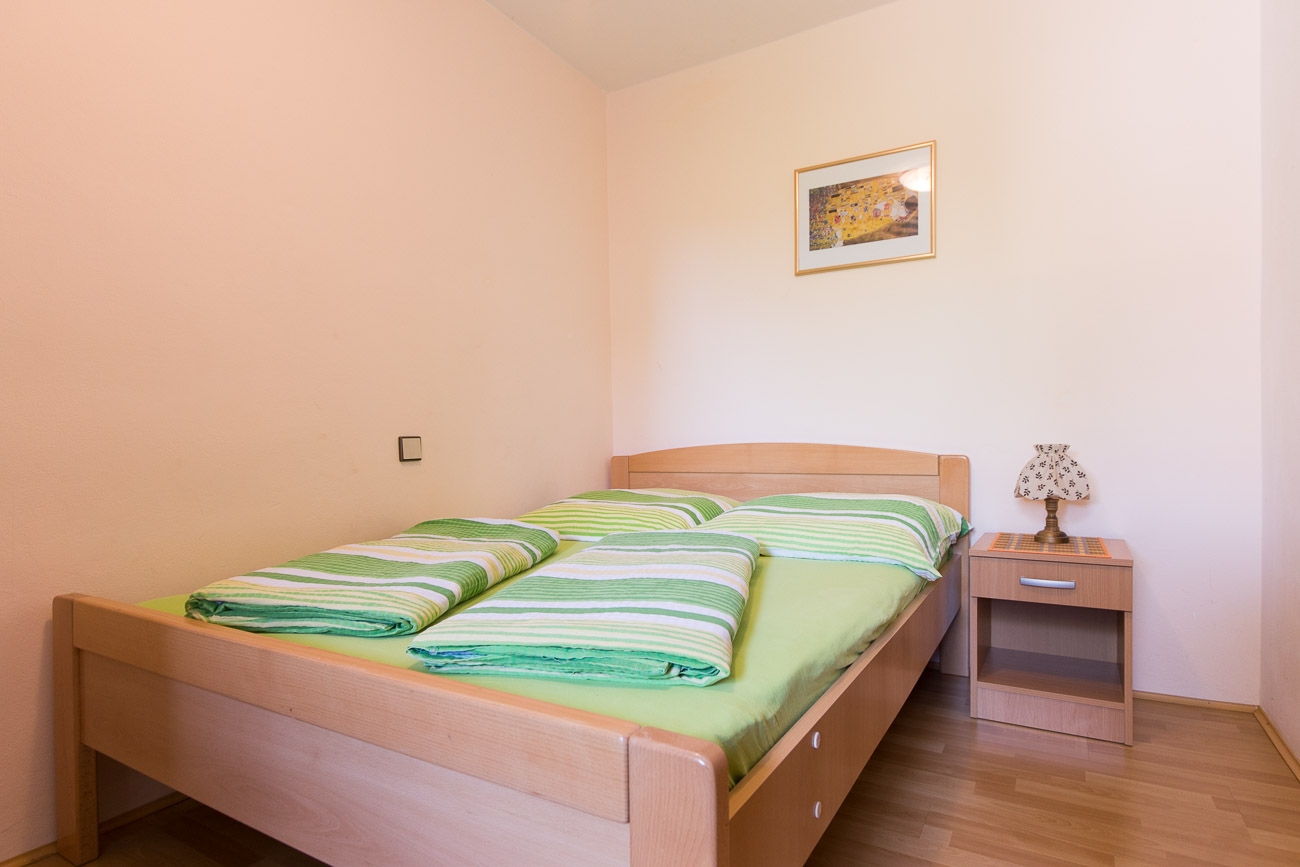 Three bedroom apartment with terrace Malinska, Krk  A-a