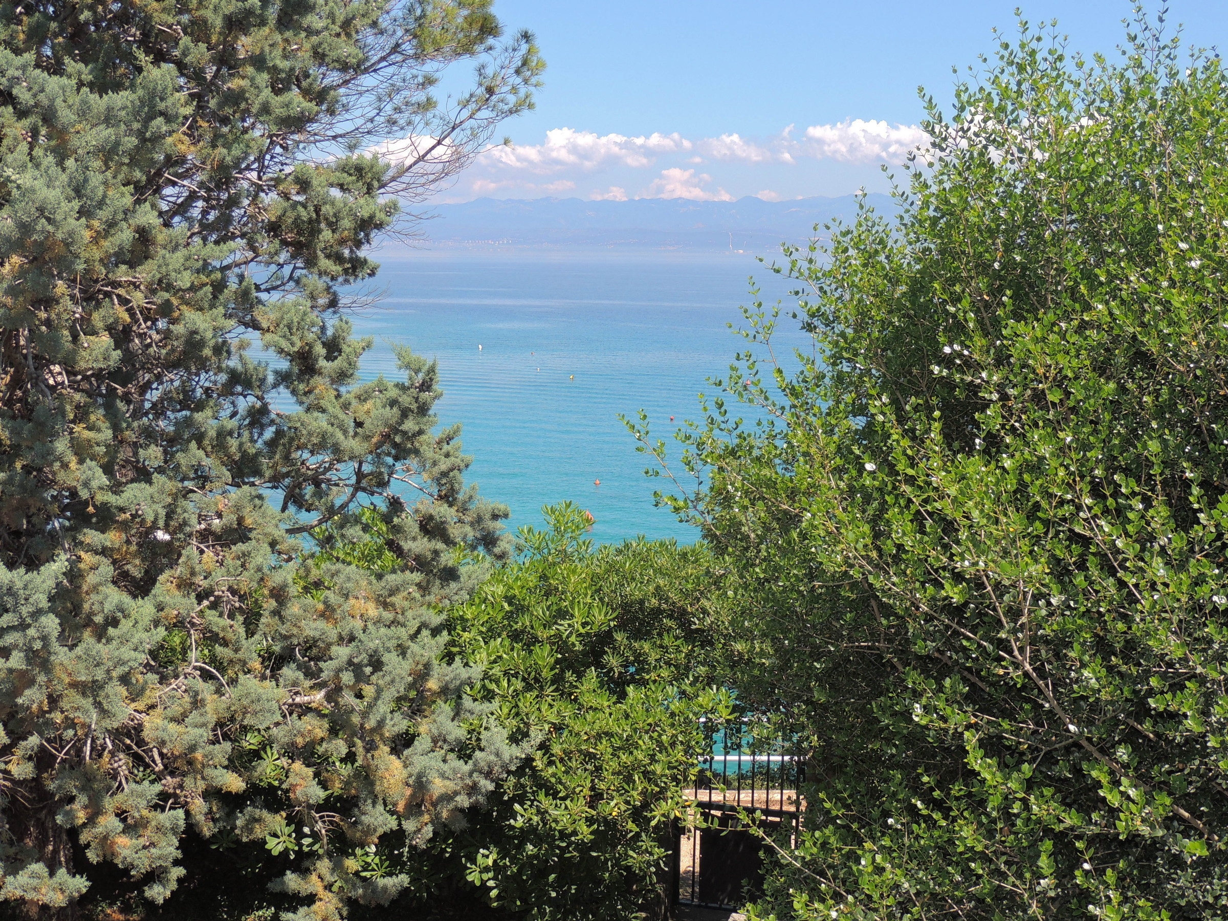 Two bedroom apartment with terrace and sea view Vantačići, Krk  A-a