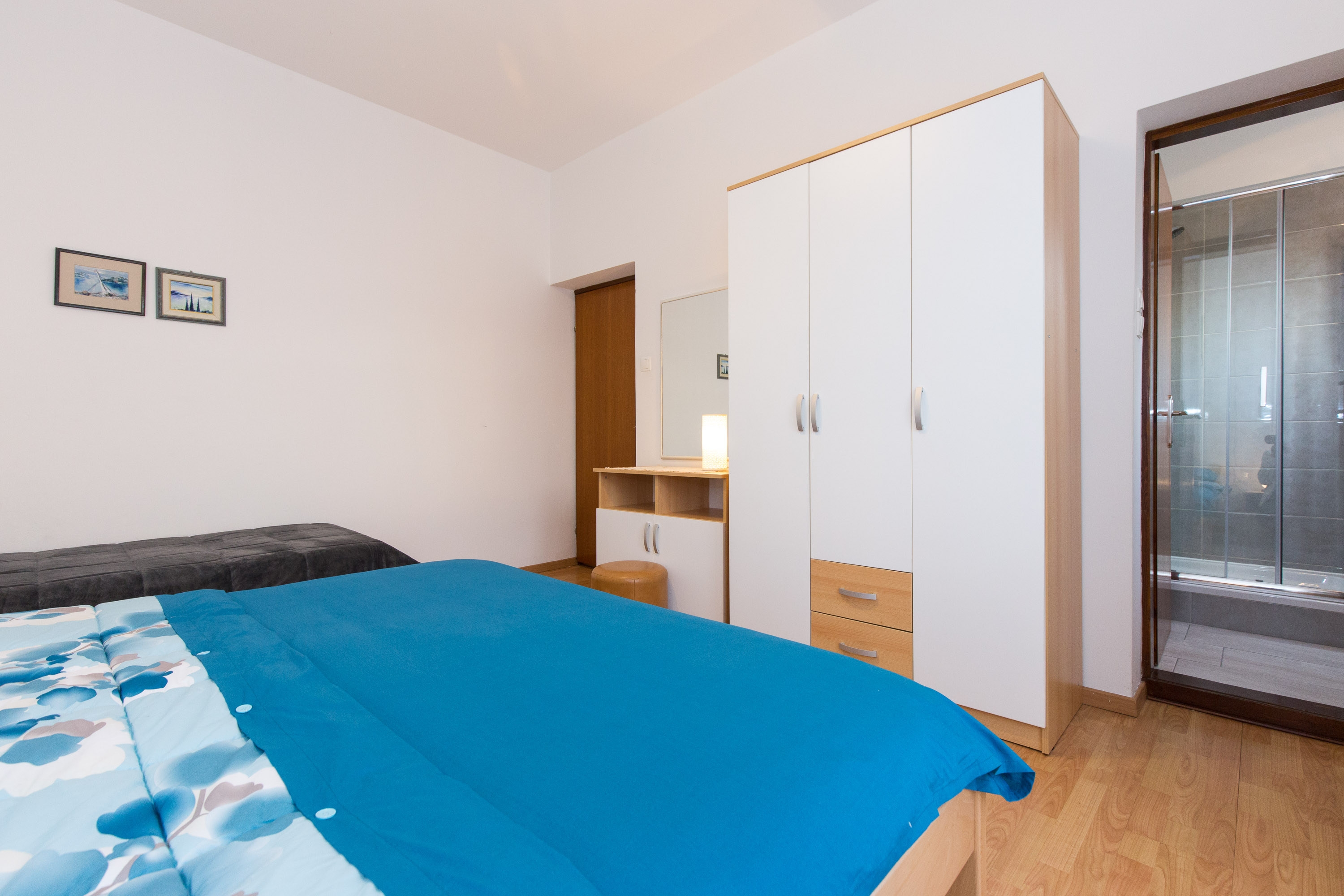 Four bedroom apartment with air-conditioning Krk  A-a