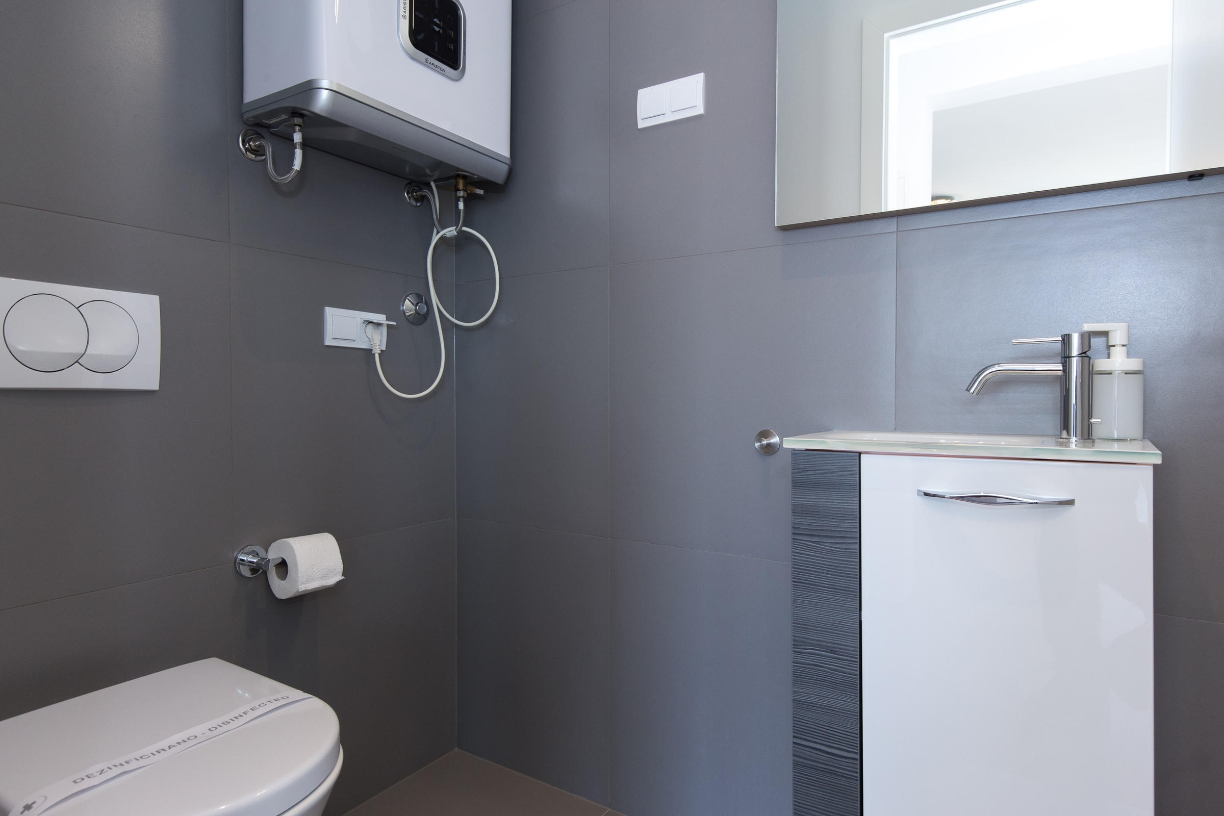 Two bedroom apartment with terrace and sea view Vantačići, Krk  A-b