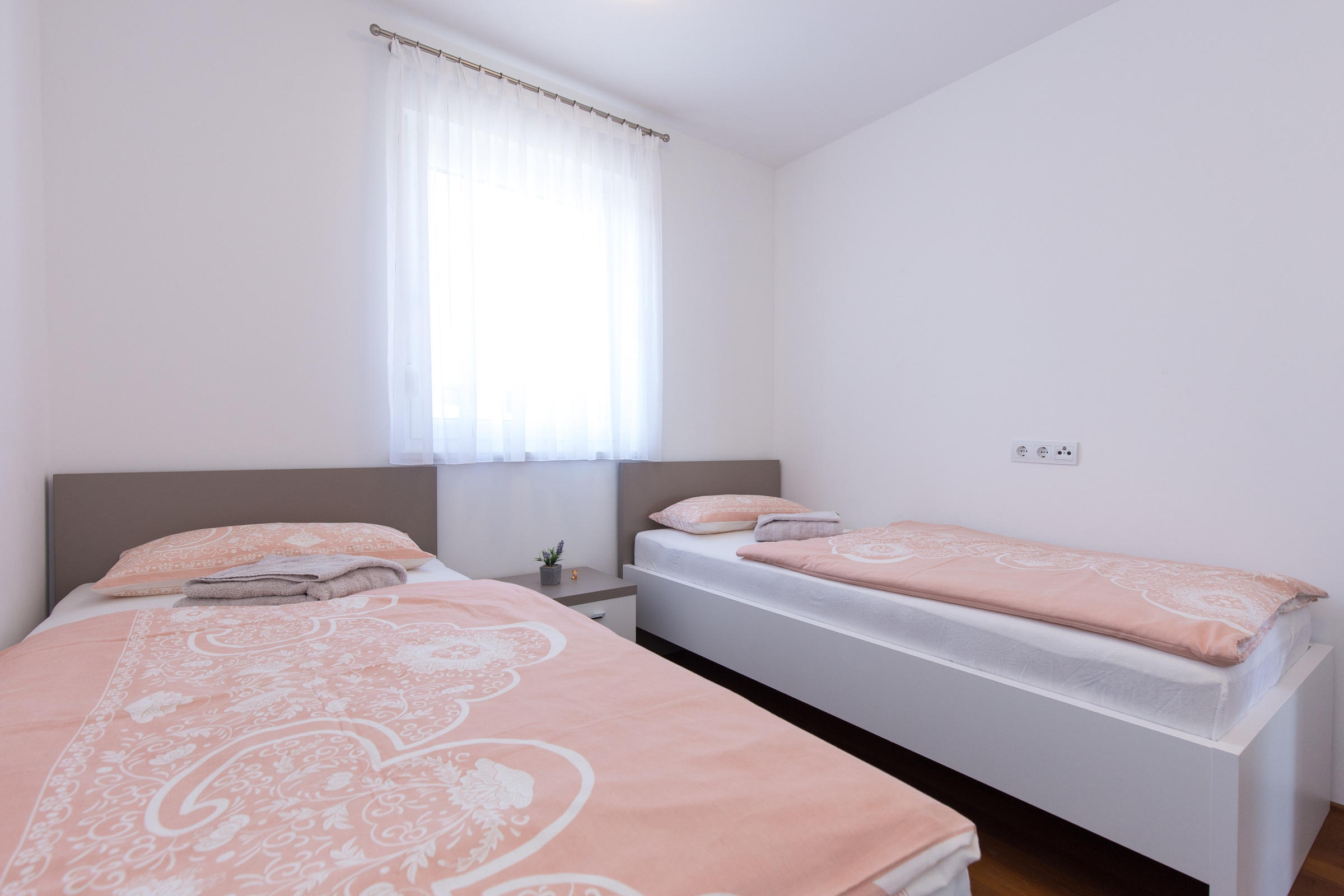 Two bedroom apartment with terrace and sea view Vantačići, Krk  A-b