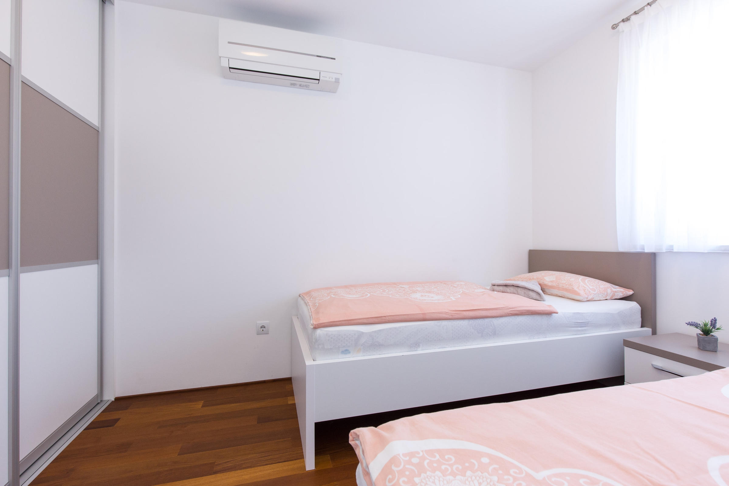 Two bedroom apartment with terrace and sea view Vantačići, Krk  A-b