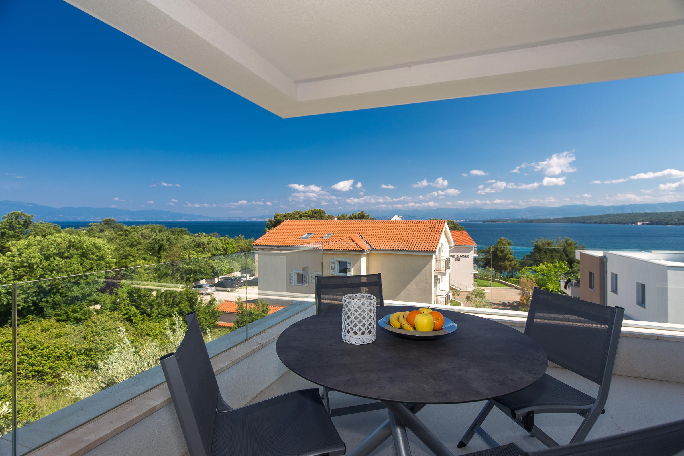 Two bedroom apartment with terrace and sea view Vantačići, Krk (A-20363-b) Two bedroom apartment with terrace and sea view Vantačići, Krk (A-20363-b)