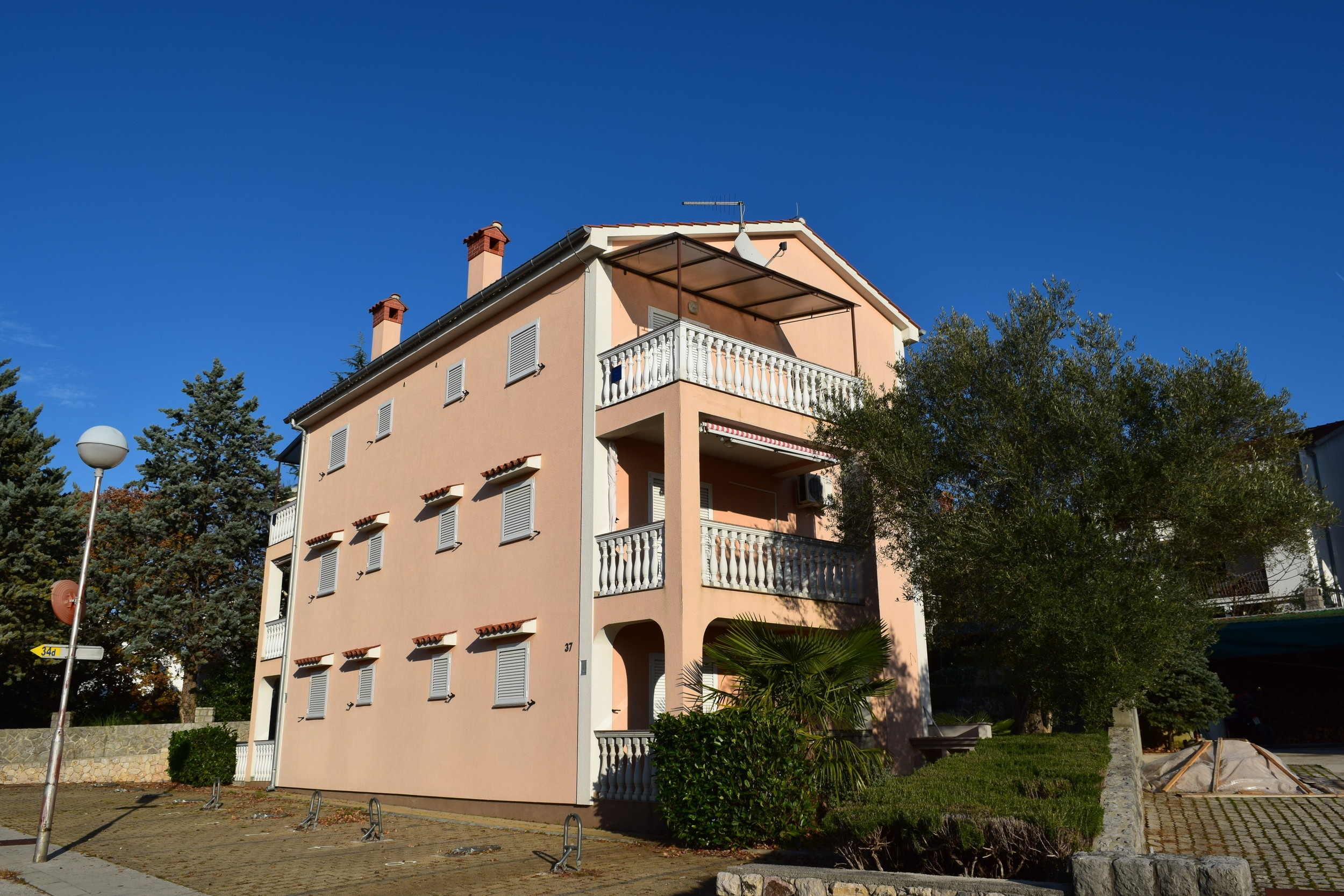 Two bedroom apartment with terrace Malinska, Krk (A-20366-a) Two bedroom apartment with terrace Malinska, Krk (A-20366-a)