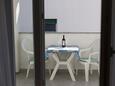 Krk, Terraza in the studio-apartment, (pet friendly) y WiFi.