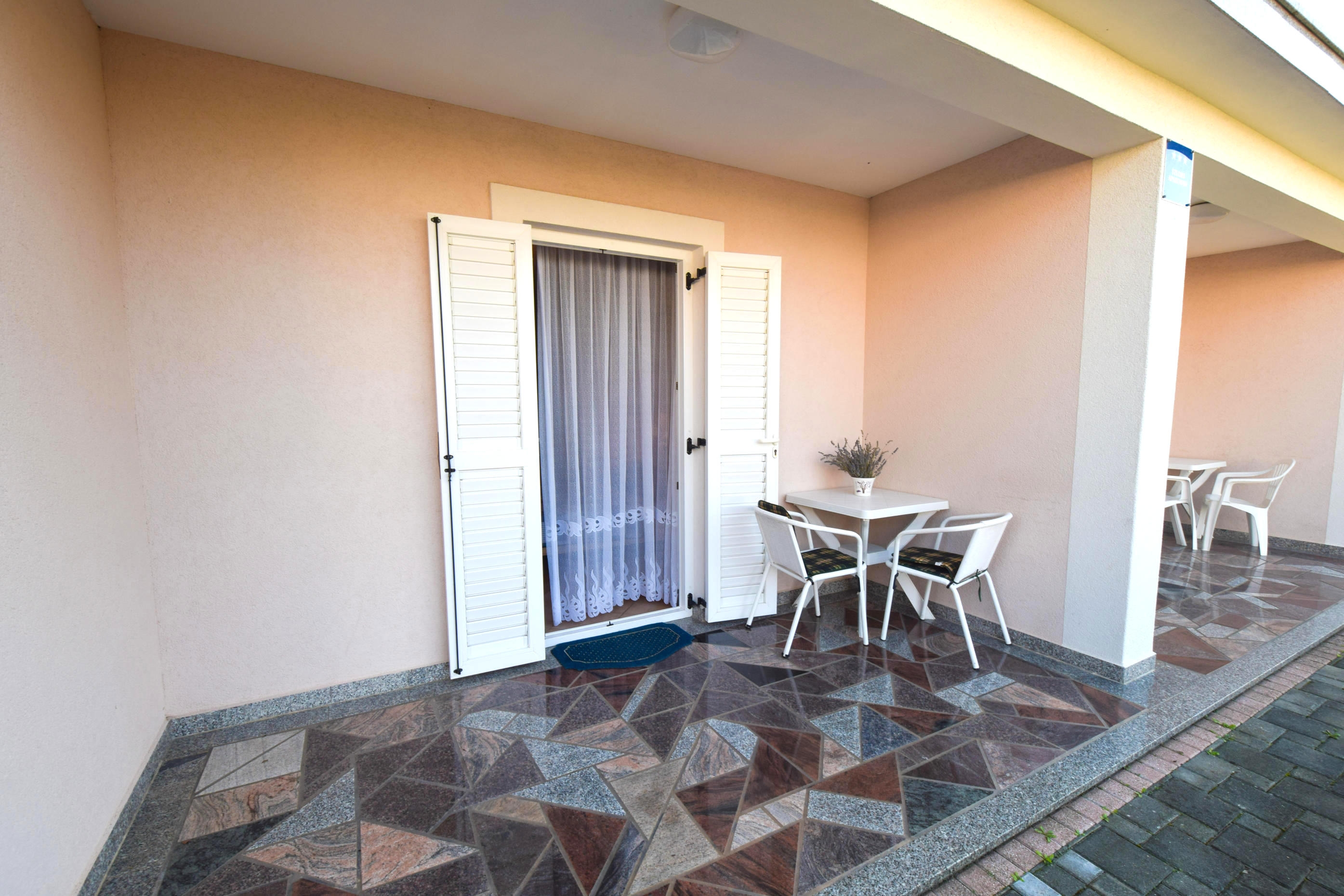 Studio flat with terrace Malinska, Krk (AS-20371-a) Studio flat with terrace Malinska, Krk (AS-20371-a)