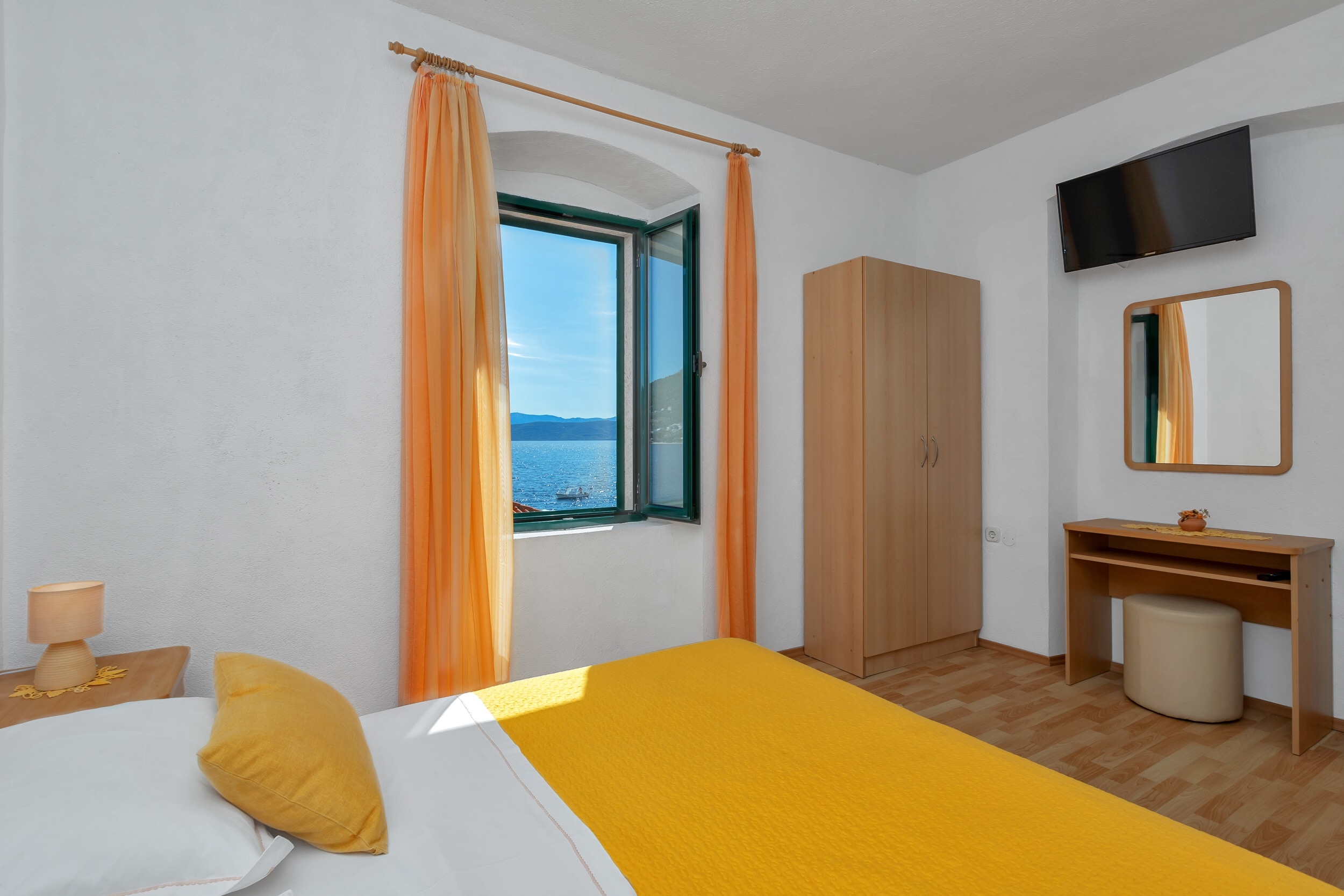 Top Makarska Igrane Top Makarska Igrane