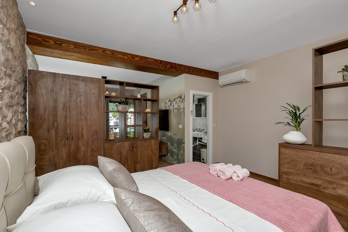 Top Makarska Igrane Top Makarska Igrane