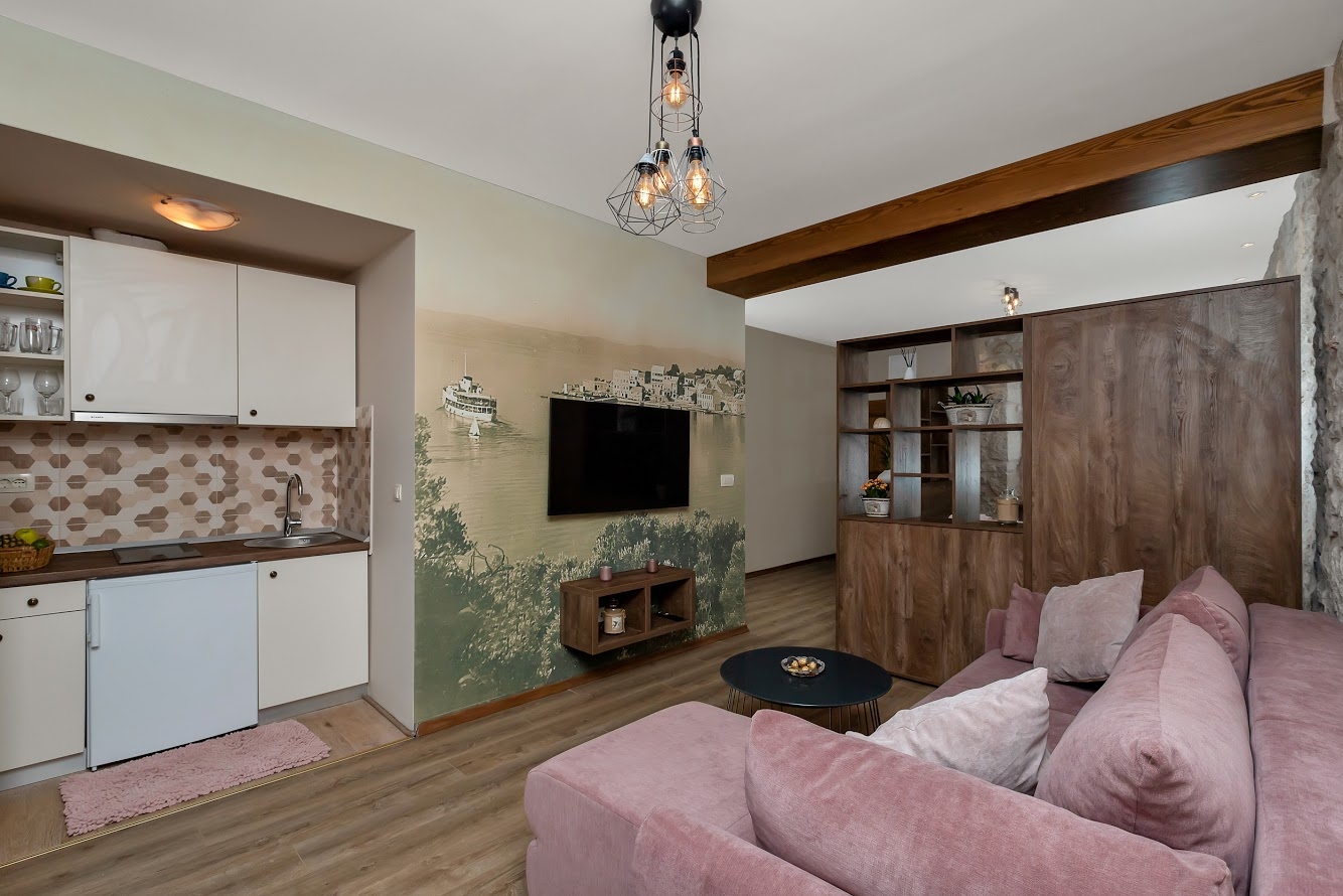 Top Makarska Igrane Top Makarska Igrane