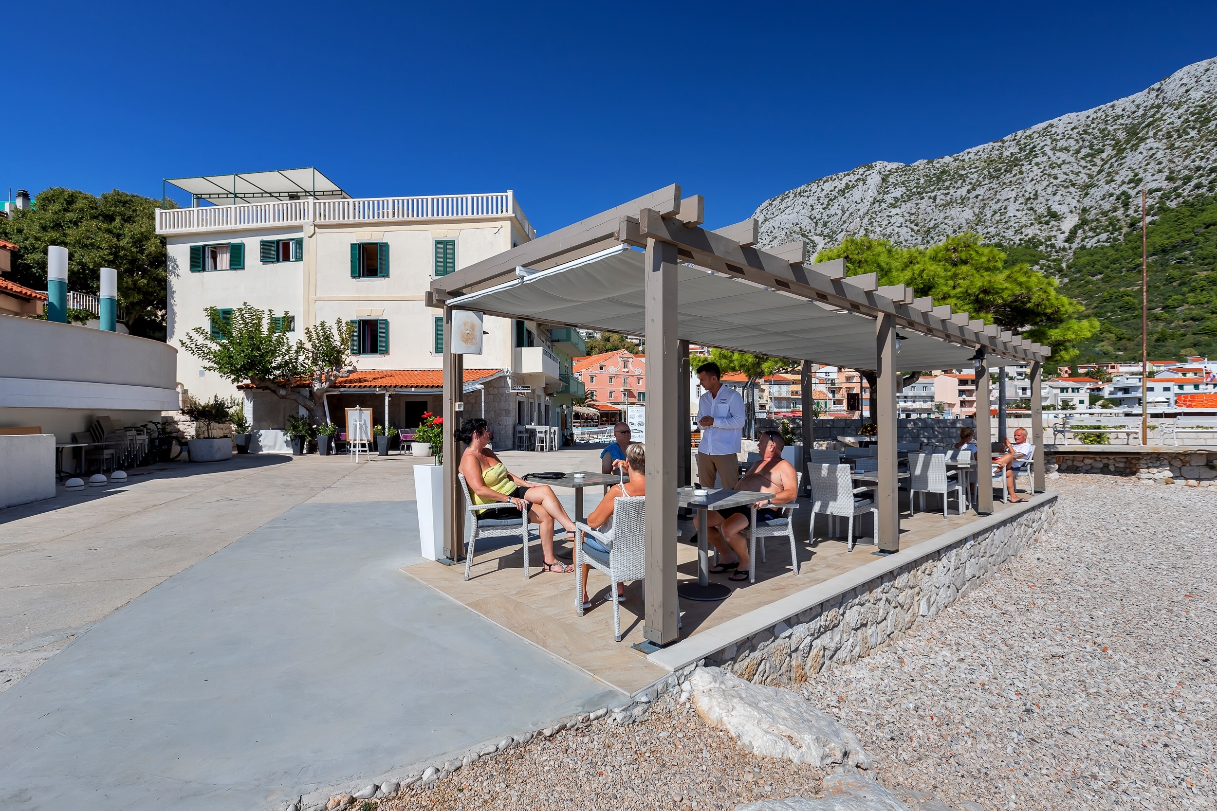 Three bedroom apartment near beach Igrane, Makarska (A-20373-a) Three bedroom apartment near beach Igrane, Makarska (A-20373-a)