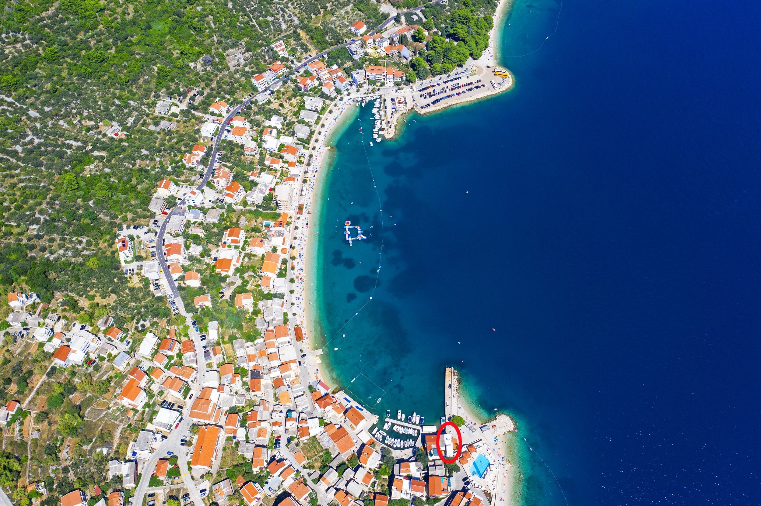 Two bedroom apartment near beach Igrane, Makarska (A-20373-b) Two bedroom apartment near beach Igrane, Makarska (A-20373-b)