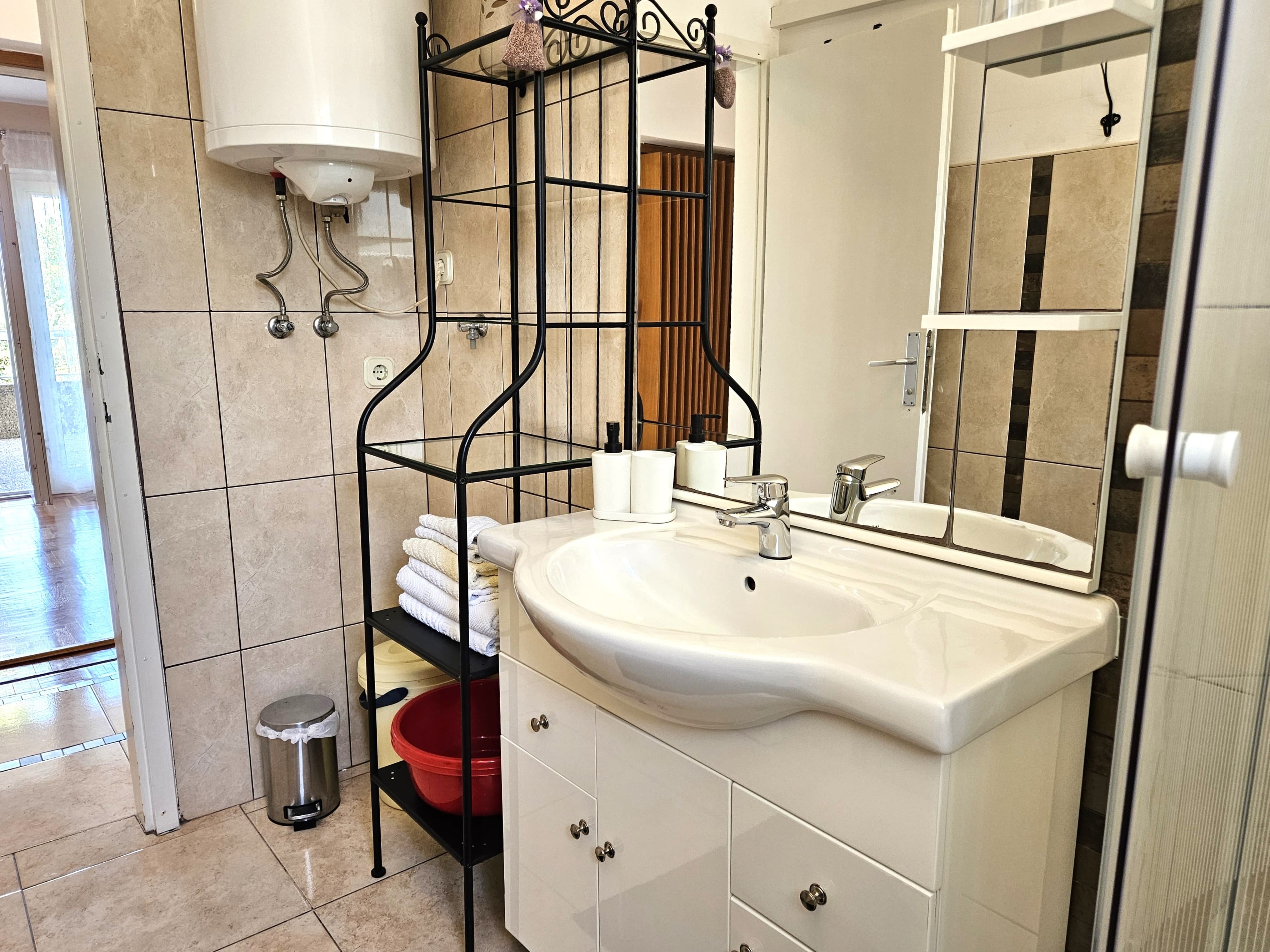 Two bedroom apartment with terrace Malinska, Krk  A-a