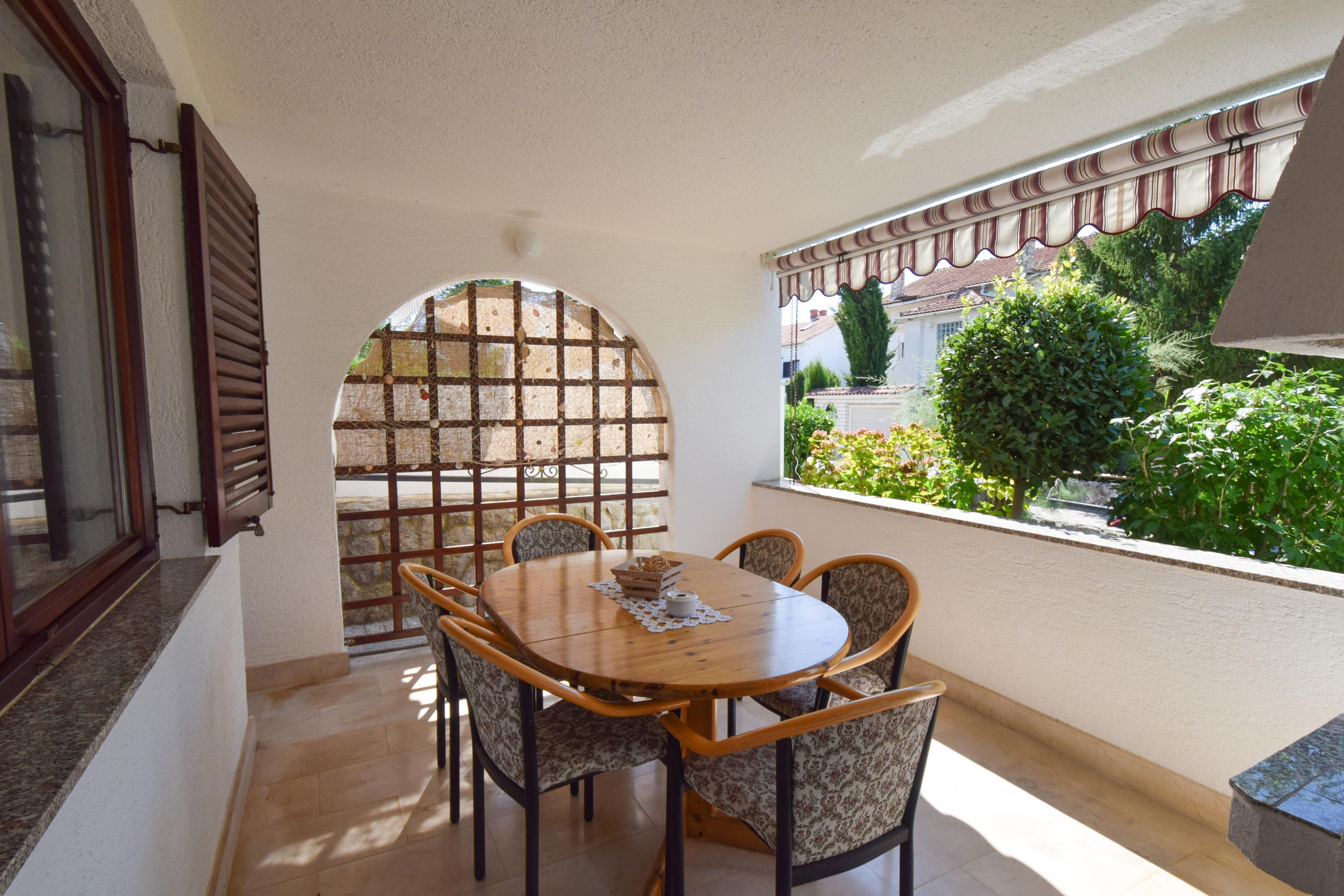 Two bedroom apartment with terrace Malinska, Krk  A-a