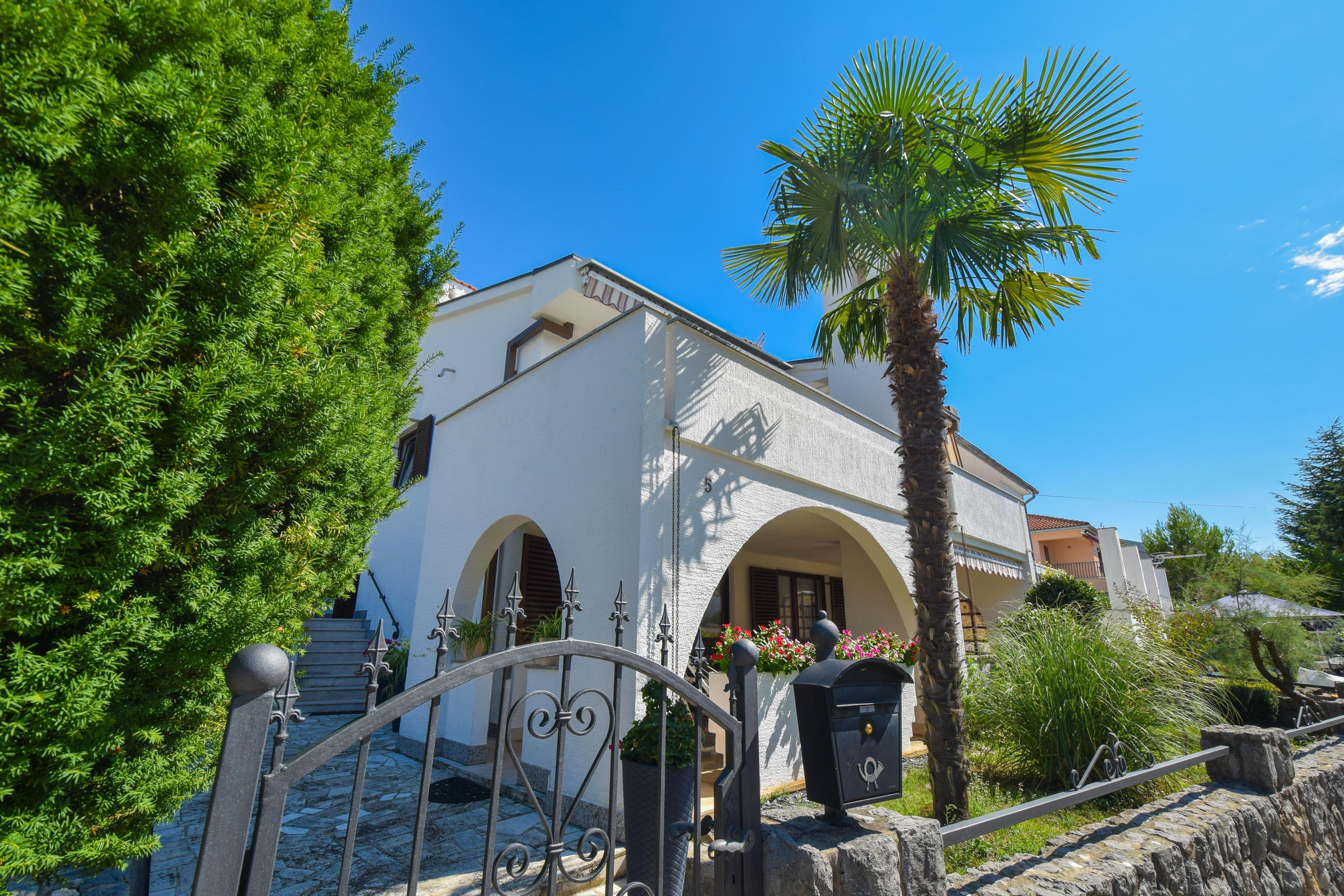 Two bedroom apartment with terrace Malinska, Krk (A-20380-a)