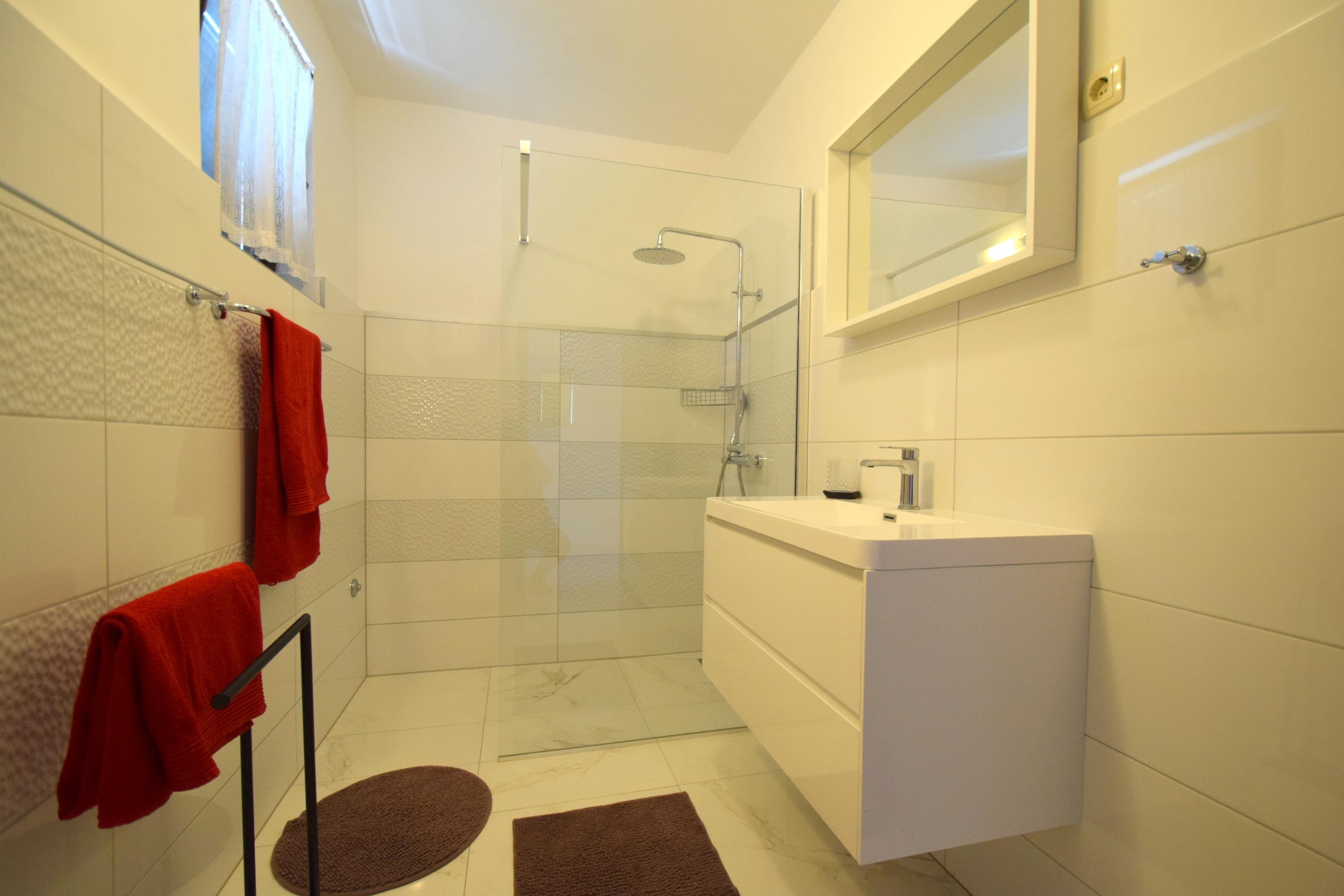 Two bedroom apartment with terrace Malinska, Krk  A-b