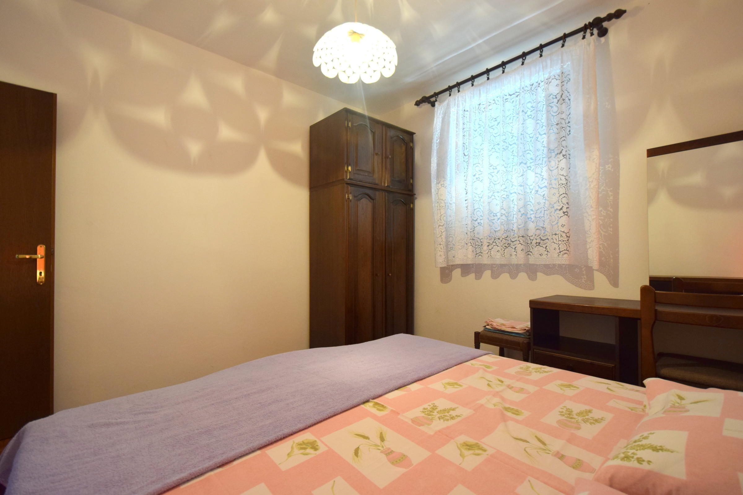 Two bedroom apartment with terrace Malinska, Krk  A-b