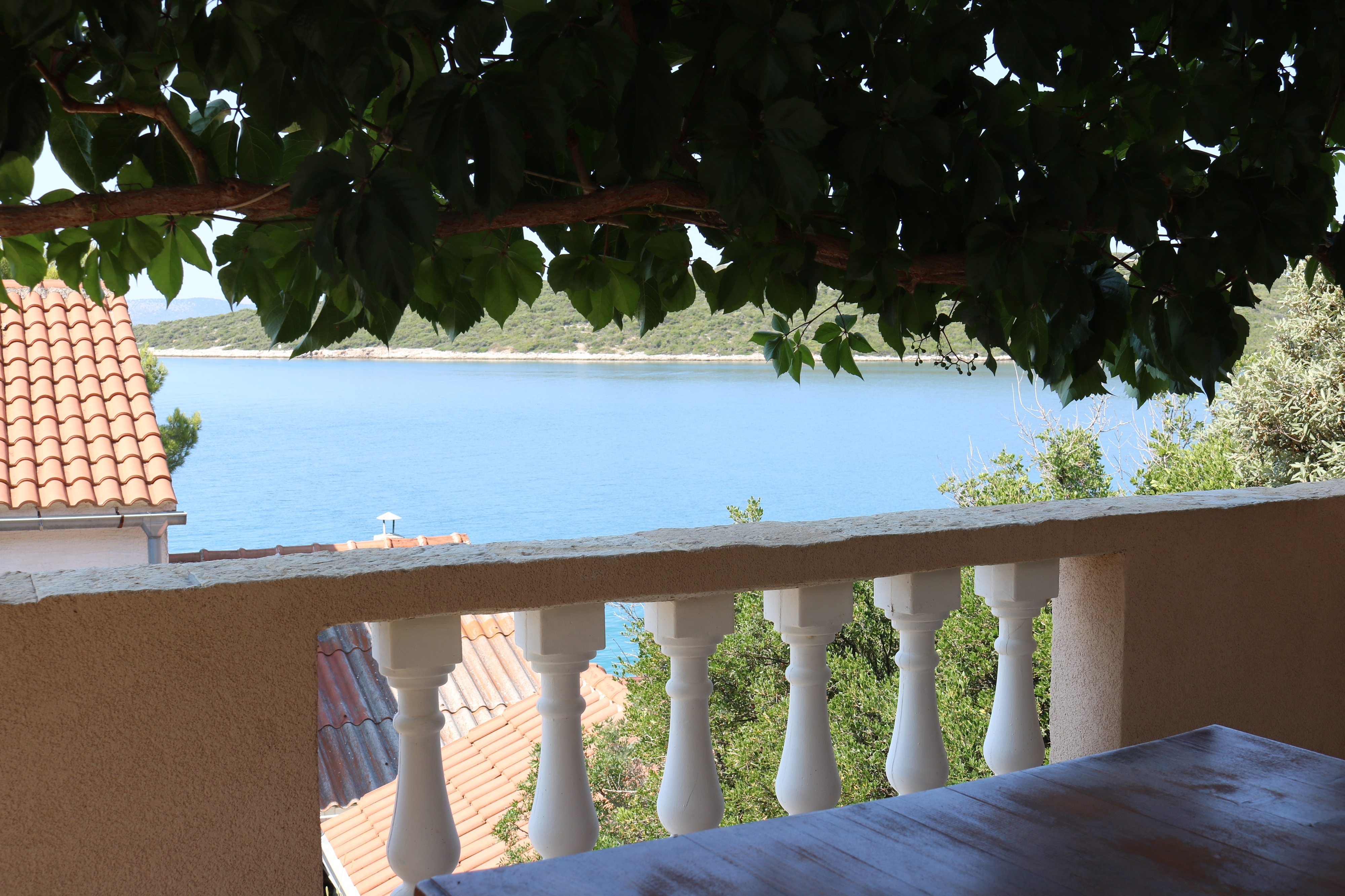 Two bedroom house near beach Cove Lađin - Lanđin, Pašman  K