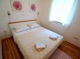 Спальня 2 Punat, Спальня 2 в размещении типа apartment, WiFi.