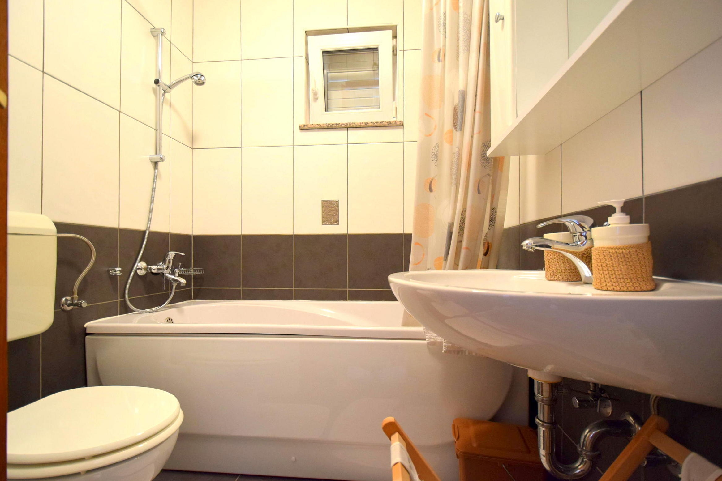 Two bedroom apartment with balcony Malinska, Krk  A-a