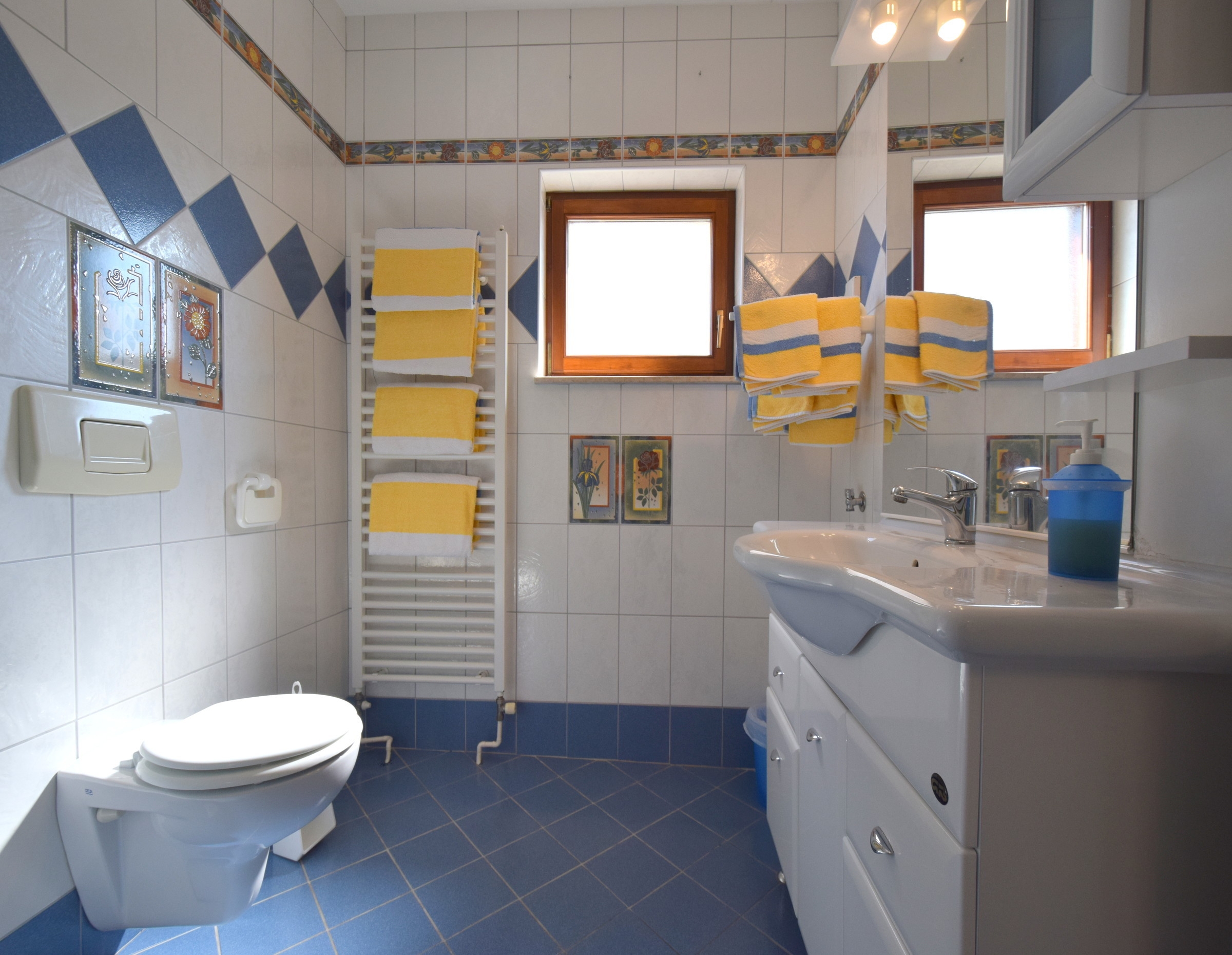 Two bedroom apartment with terrace and sea view Malinska, Krk  A-a
