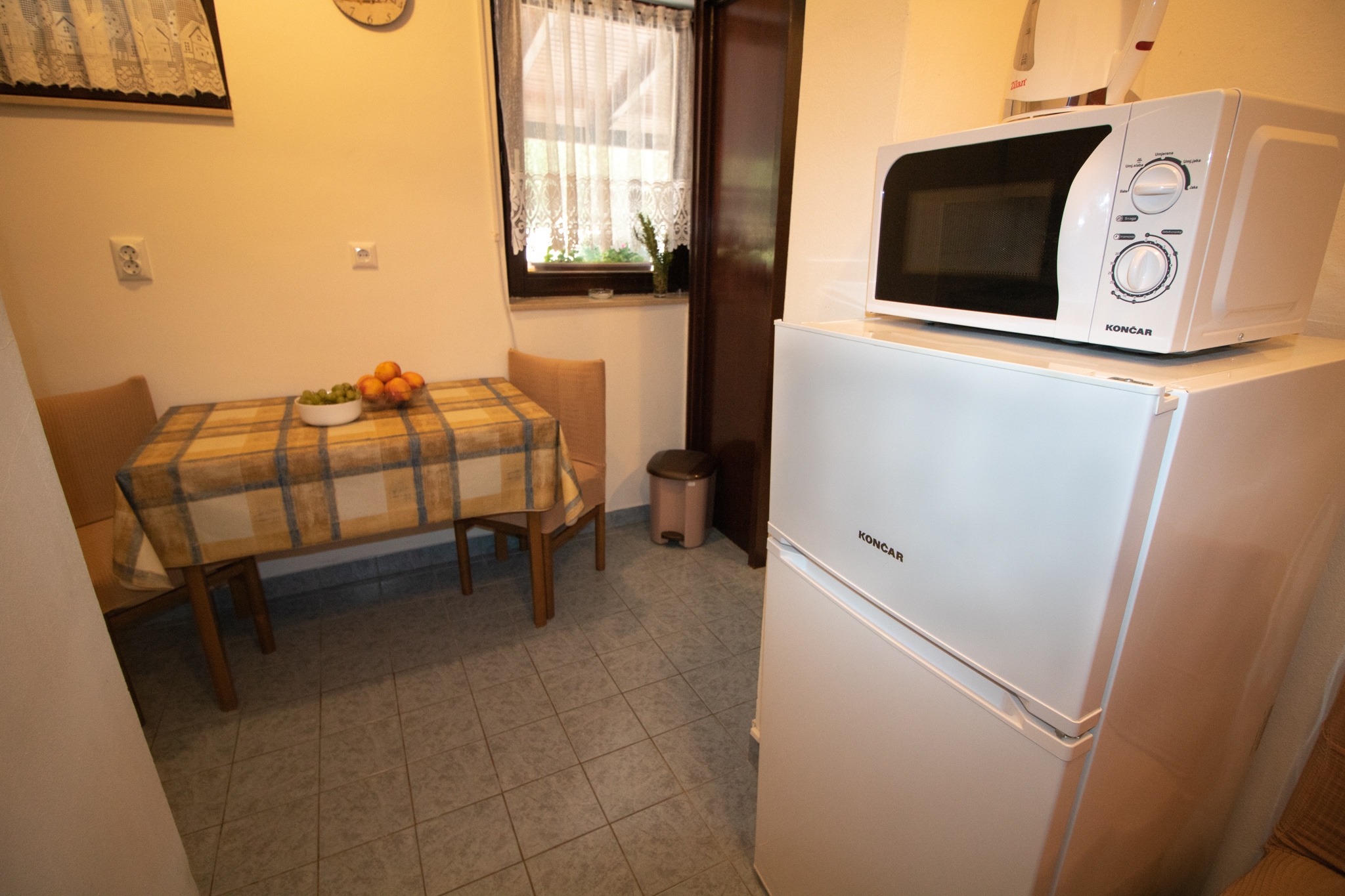 One bedroom apartment with terrace Baška, Krk (A-20424-b)