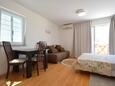 Malinska, Ložnice 2 v ubytování typu apartment, s klimatizací a WiFi.
