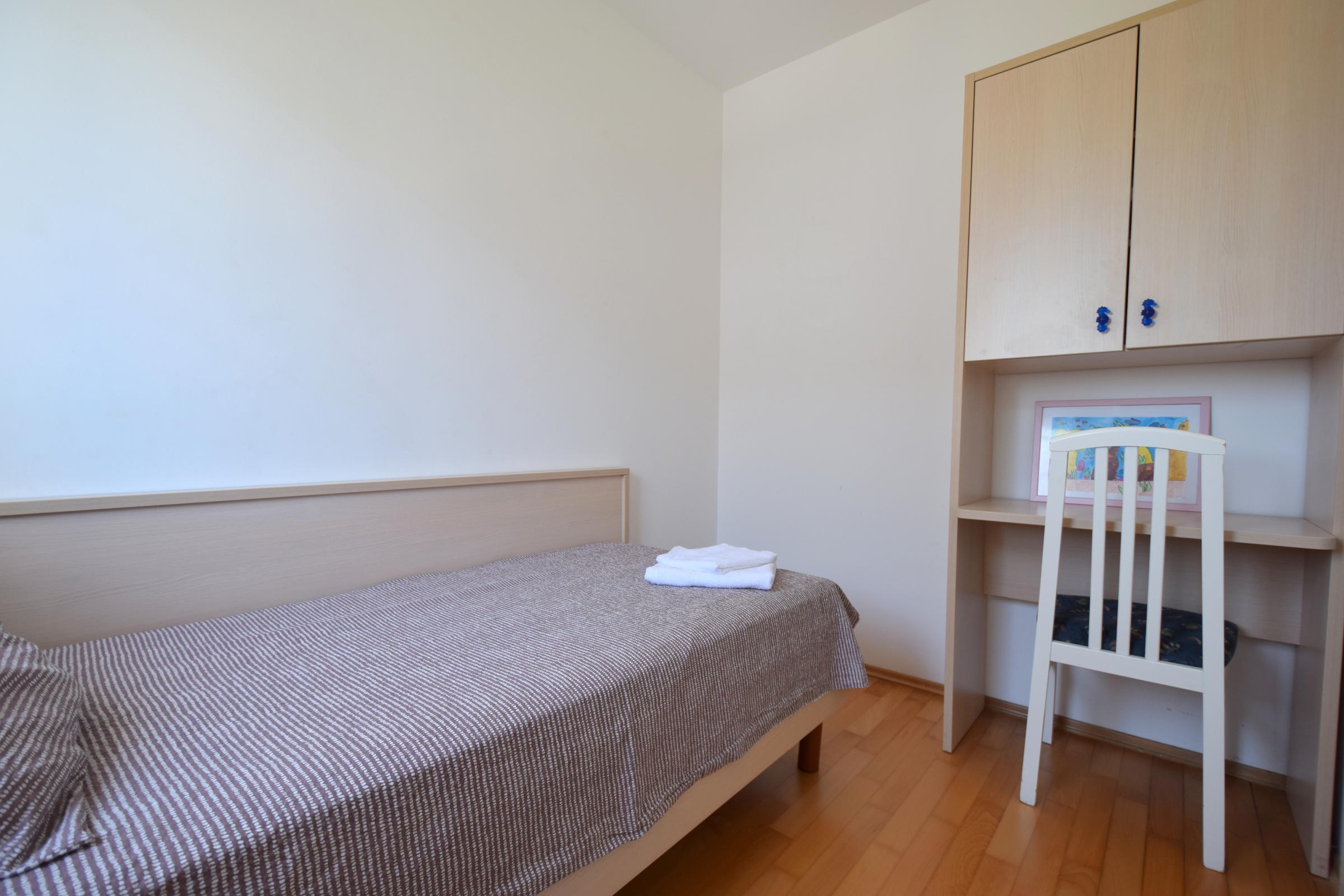 Three bedroom apartment with terrace and sea view Malinska, Krk  A-a