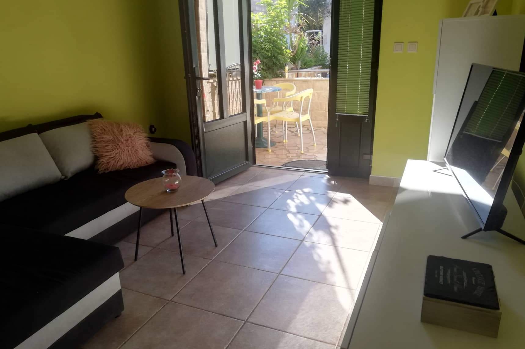 One bedroom apartment with terrace Lovište, Pelješac (A-20427-b) One bedroom apartment with terrace Lovište, Pelješac (A-20427-b)