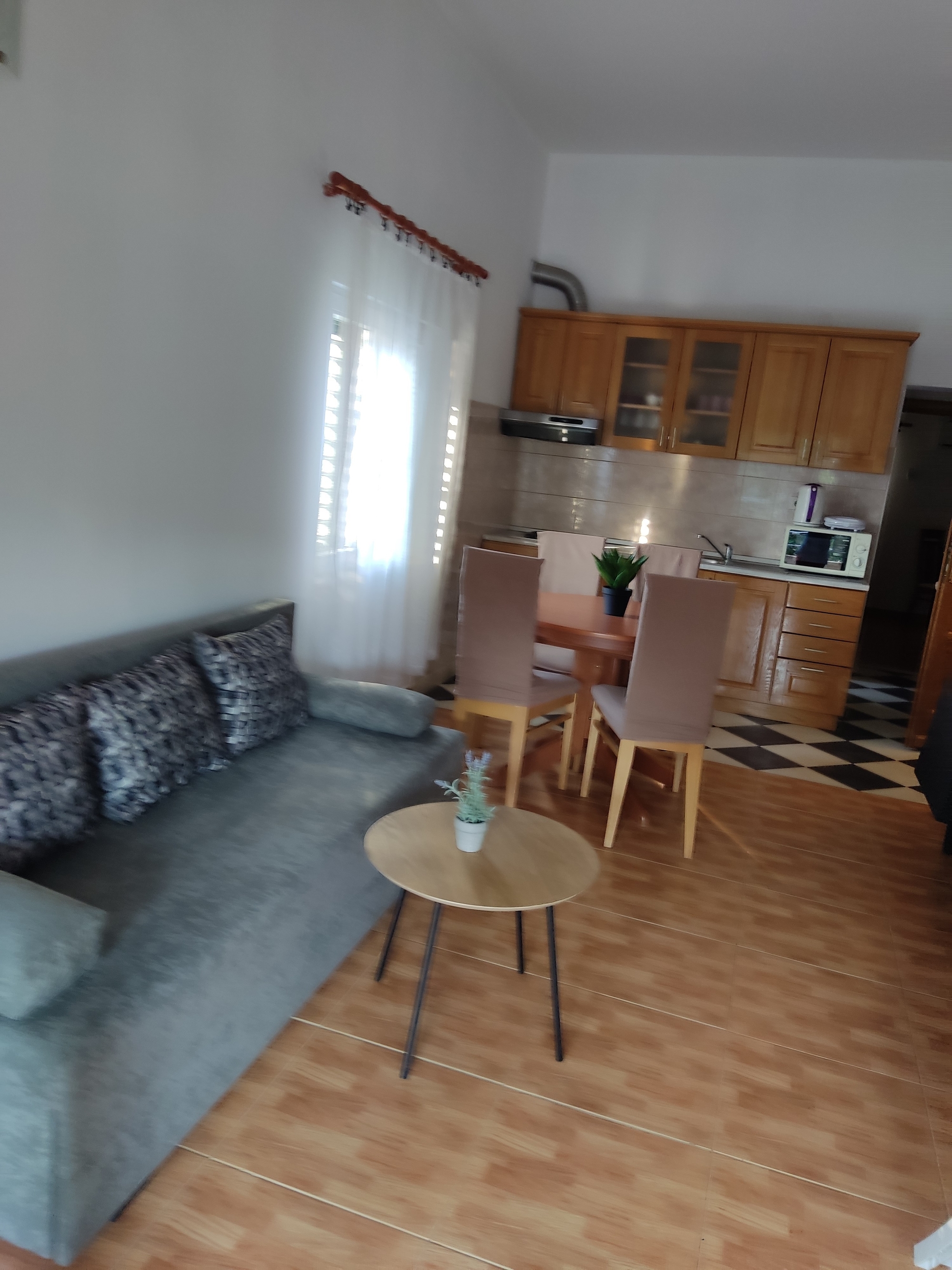 One bedroom apartment with balcony Lovište, Pelješac (A-20427-c) One bedroom apartment with balcony Lovište, Pelješac (A-20427-c)