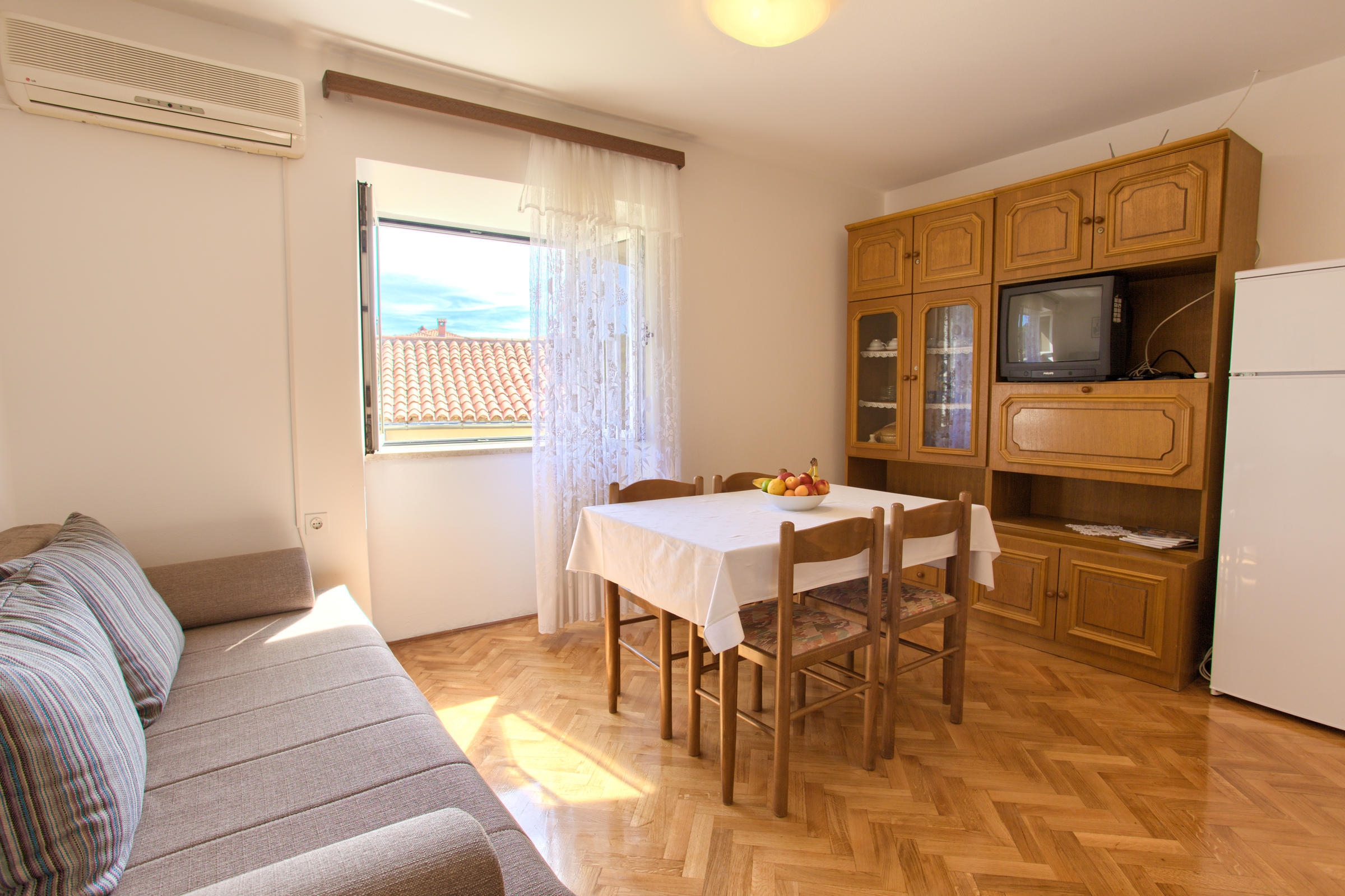One bedroom apartment with balcony Vantačići, Krk (A-20431-a) One bedroom apartment with balcony Vantačići, Krk (A-20431-a)