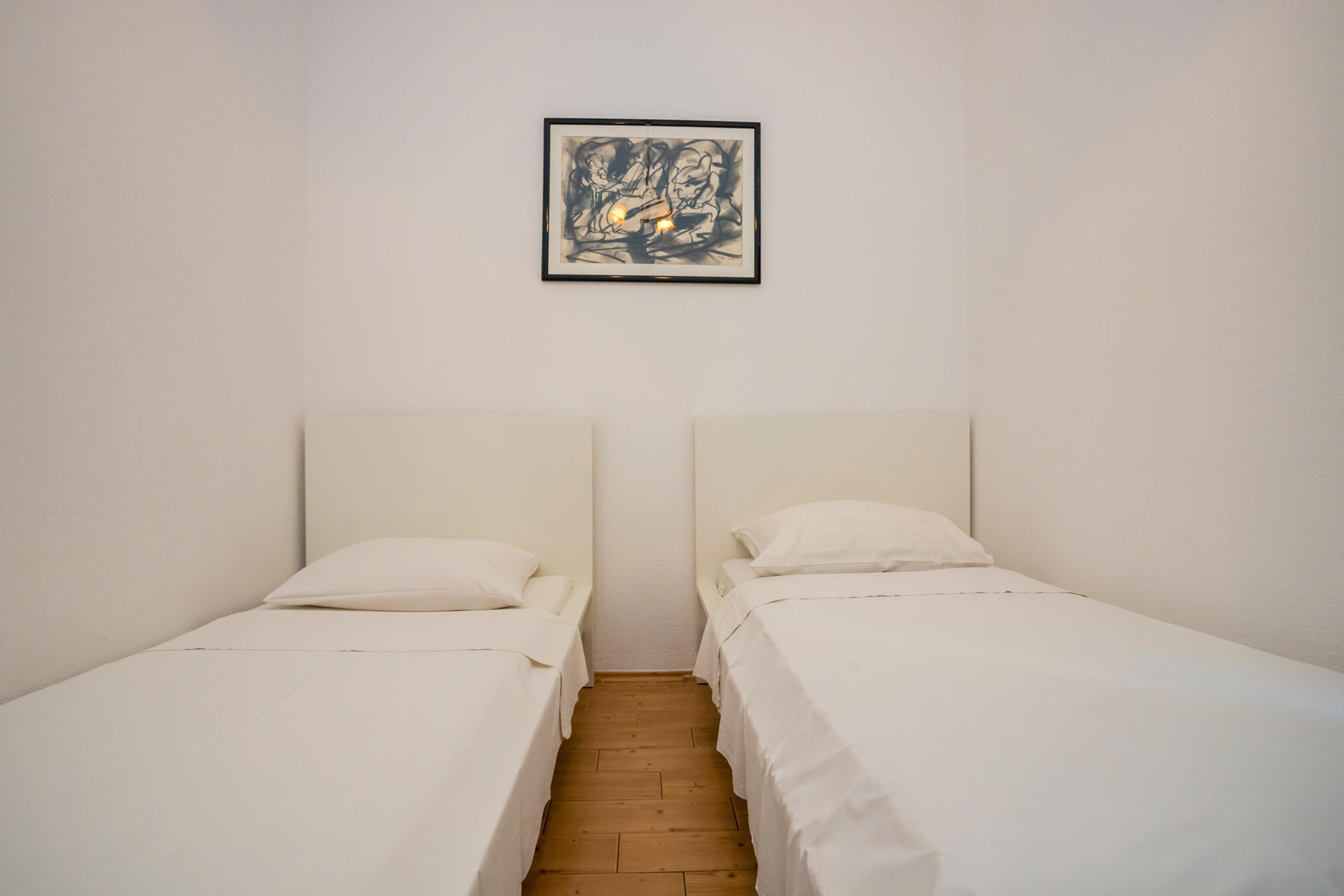Two bedroom apartment with terrace Njivice, Krk  A-a