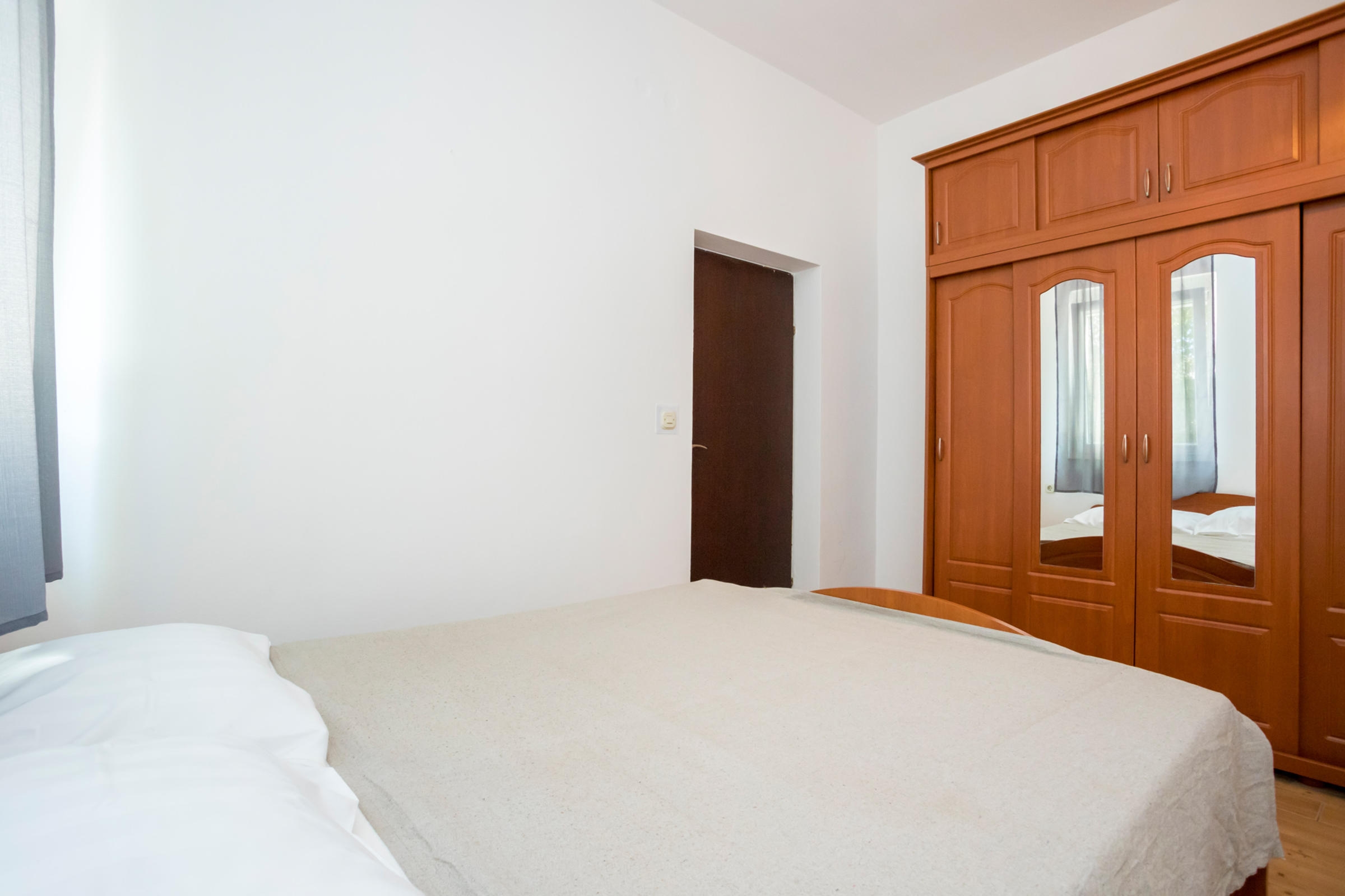 Two bedroom apartment with terrace Njivice, Krk  A-a