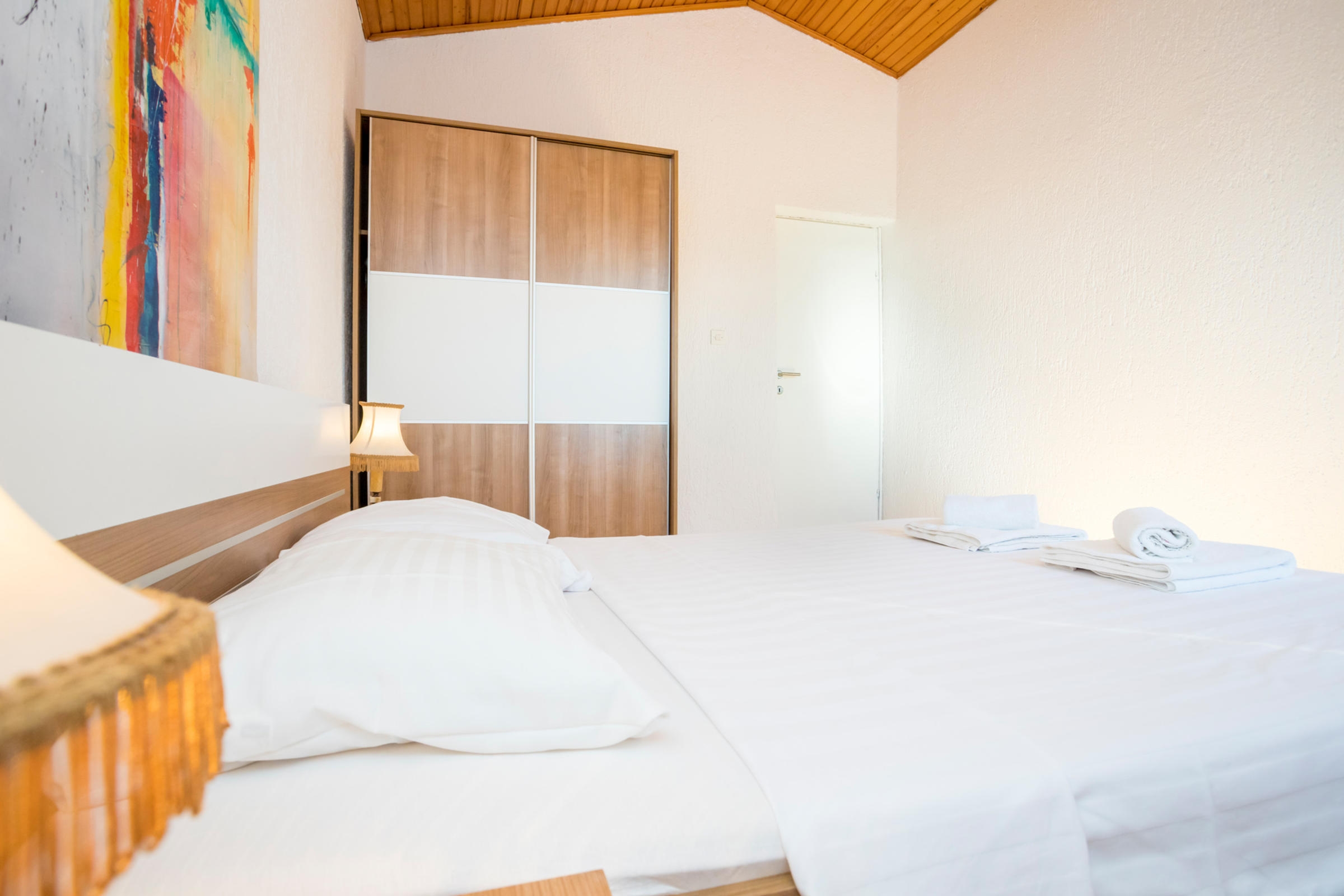 Two bedroom apartment with terrace and sea view Njivice, Krk  A-b