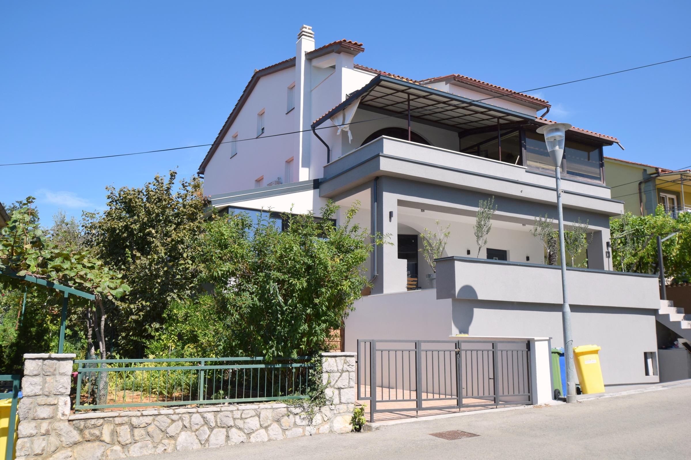 Two bedroom apartment with balcony and sea view Njivice, Krk (A-20438-c) Two bedroom apartment with balcony and sea view Njivice, Krk (A-20438-c)