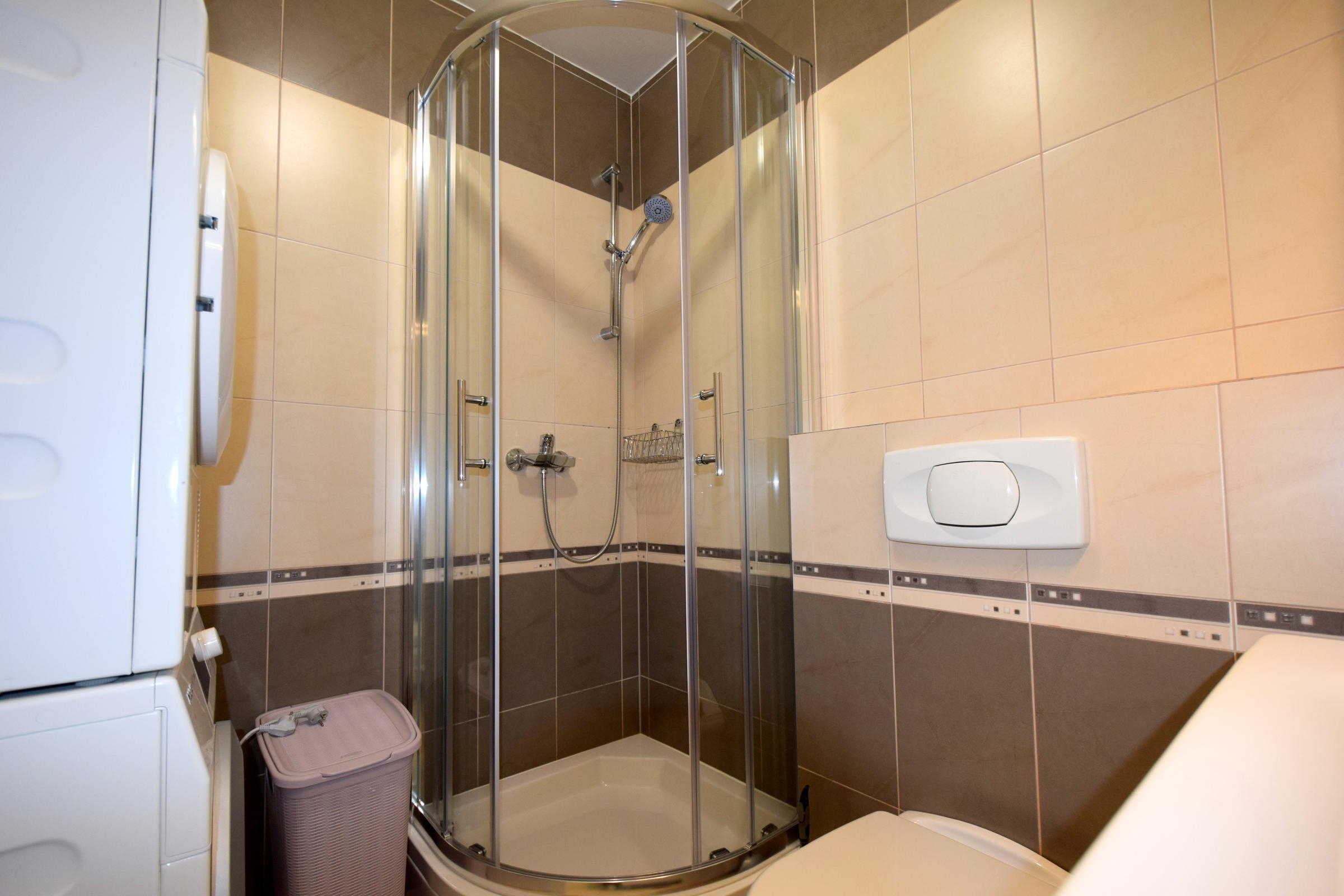 Two bedroom apartment with terrace and sea view Vantačići, Krk  A-a