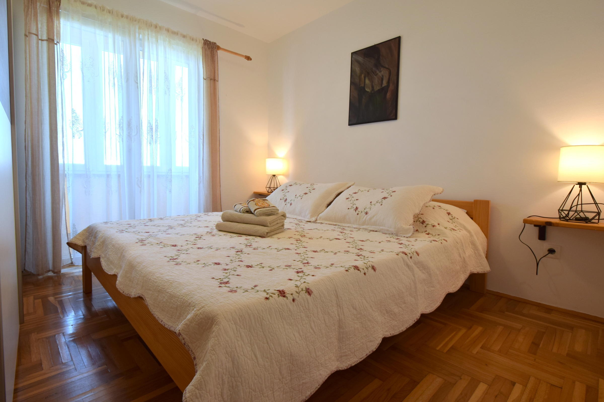 Two bedroom apartment with terrace and sea view Vantačići, Krk  A-a