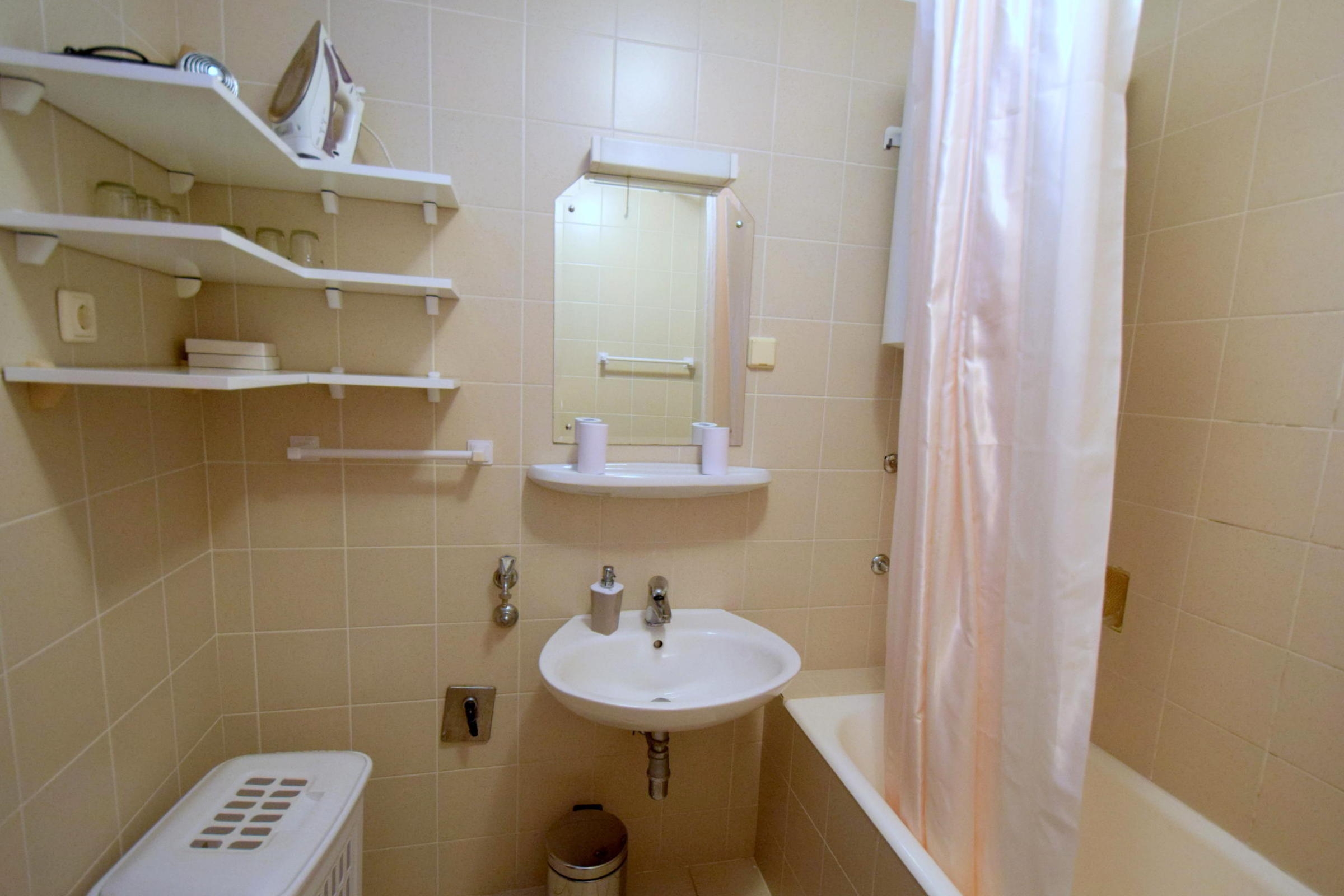 Three bedroom apartment with terrace Njivice, Krk  A-a