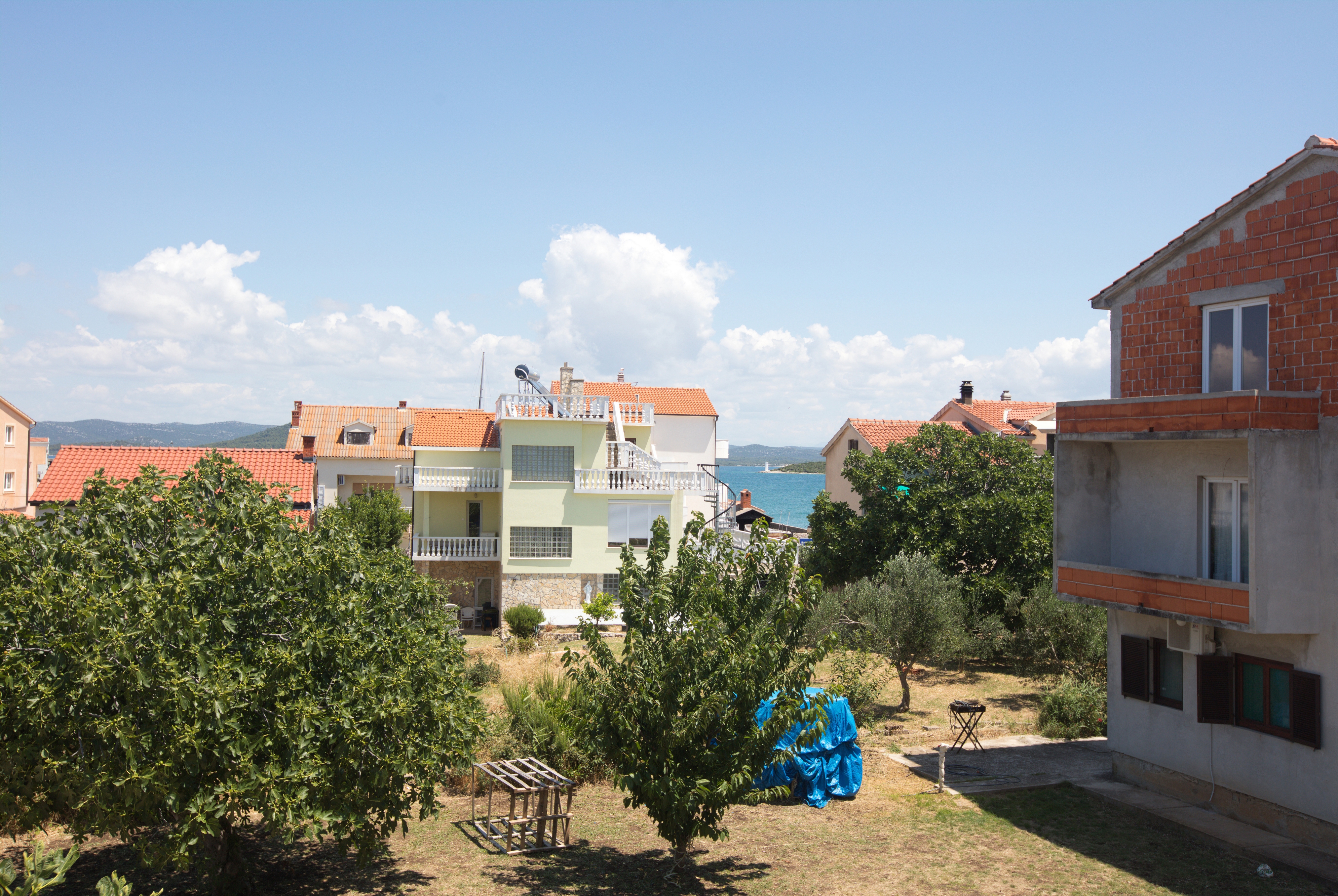One bedroom apartment with terrace Betina, Murter  A-a