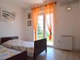 Sveti Vid, Bedroom 3 in the house, air condition available and WiFi.