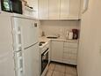 Malinska, Kitchen in the apartment, (pet friendly) and WiFi.