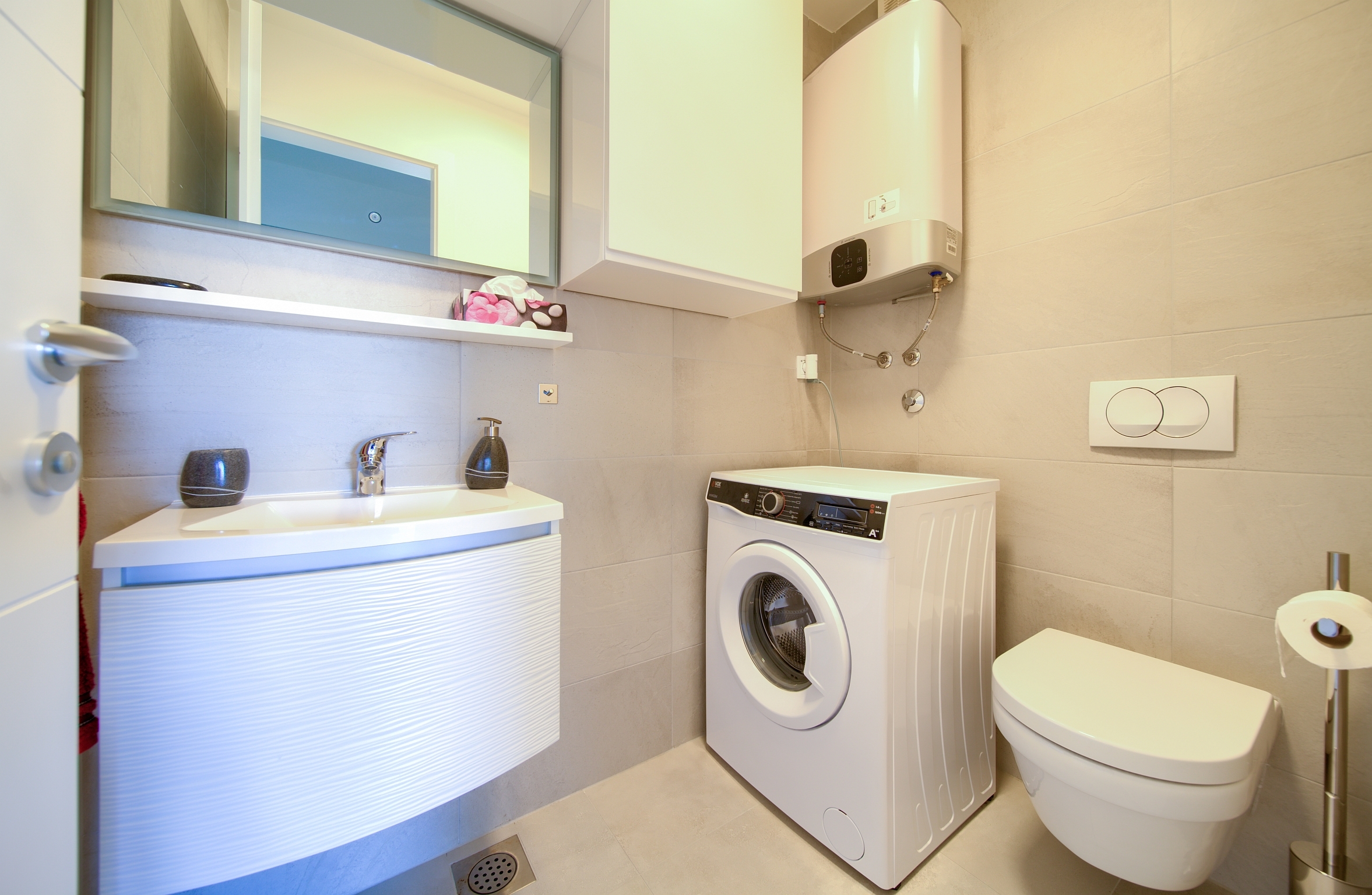 Two bedroom apartment with terrace and sea view Vantačići, Krk  A-a